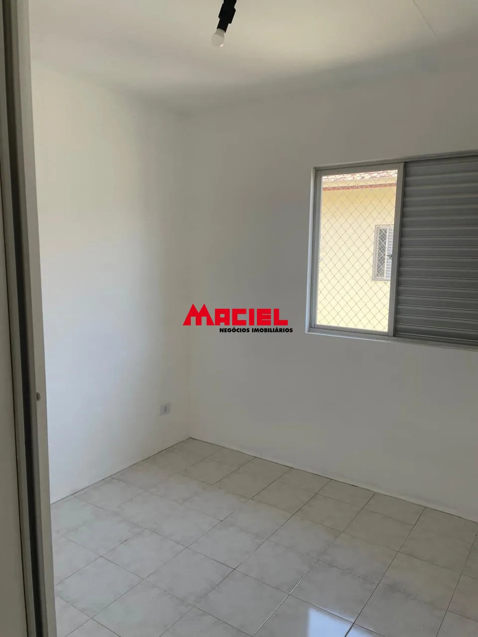 Alugar Apartamento / Padr&atilde;o em S&atilde;o Jos&eacute; dos Campos R$ 2.000,00 - Foto 7