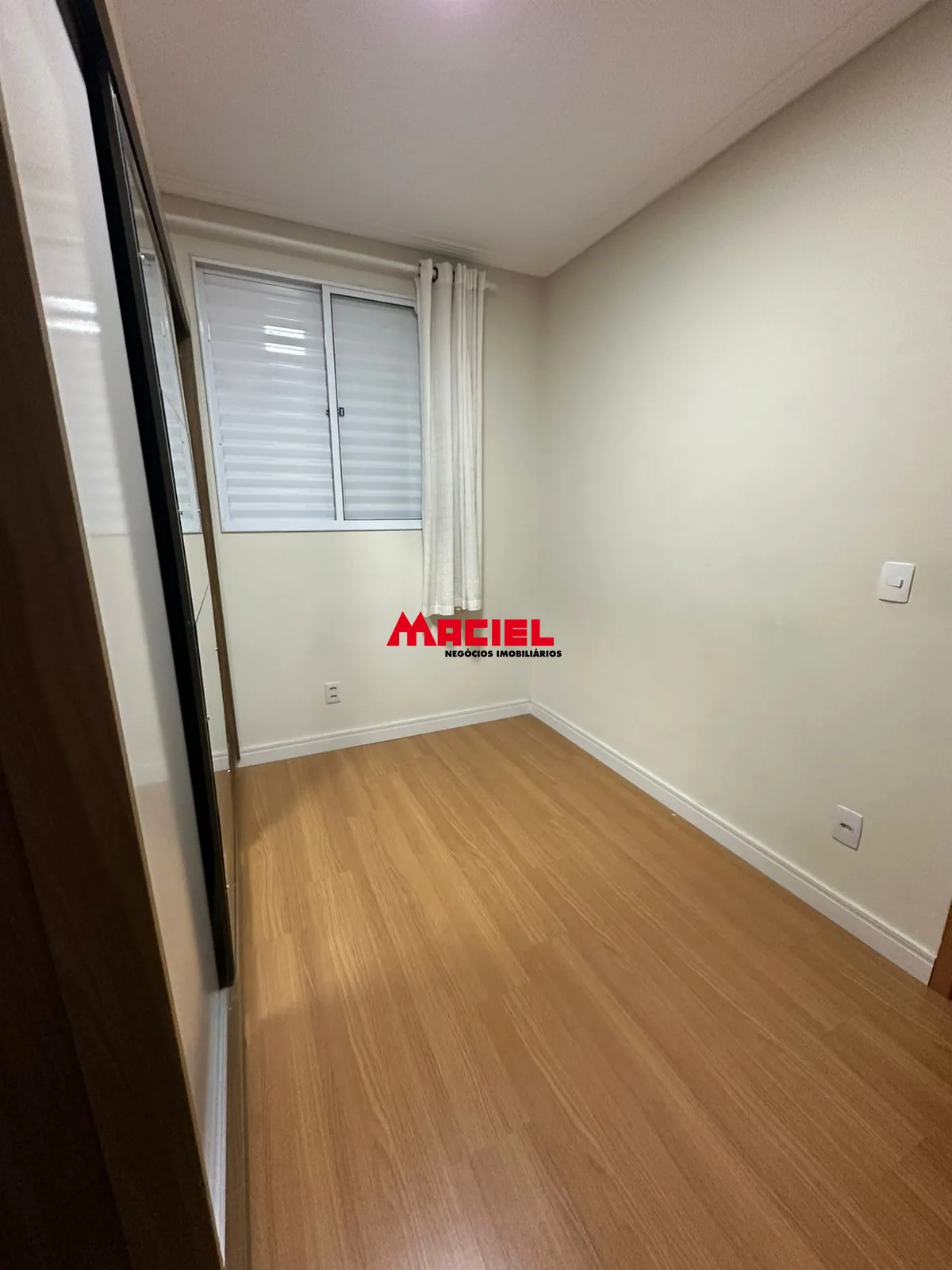 Alugar Apartamento / Padr&atilde;o em S&atilde;o Jos&eacute; dos Campos R$ 2.700,00 - Foto 10