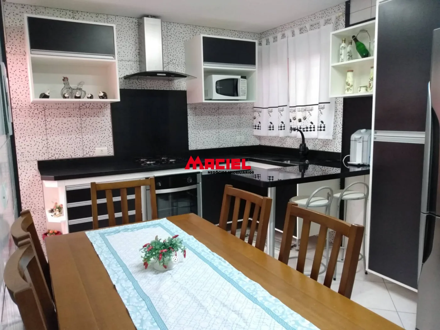 Comprar Casa / Padr&atilde;o em S&atilde;o Jos&eacute; dos Campos R$ 470.000,00 - Foto 8