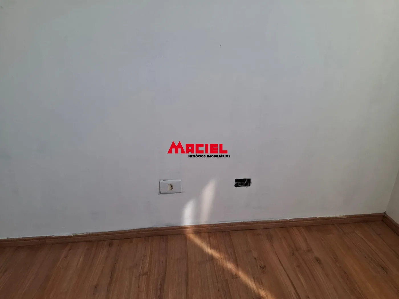 Alugar Apartamento / Padr&atilde;o em S&atilde;o Jos&eacute; dos Campos R$ 1.500,00 - Foto 6