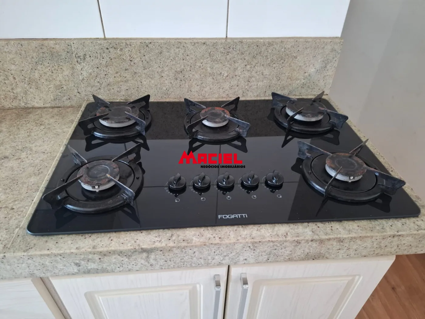 Alugar Apartamento / Padr&atilde;o em S&atilde;o Jos&eacute; dos Campos R$ 1.500,00 - Foto 20