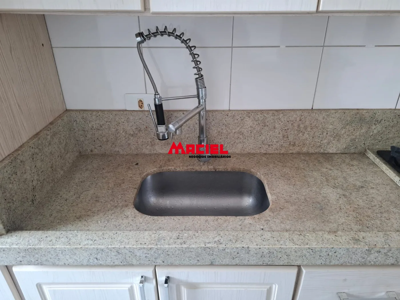 Alugar Apartamento / Padr&atilde;o em S&atilde;o Jos&eacute; dos Campos R$ 1.500,00 - Foto 23