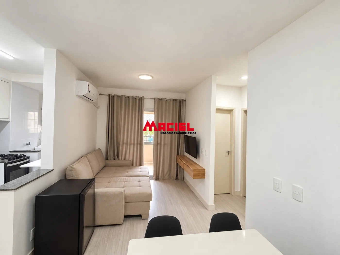 Alugar Apartamento / Padr&atilde;o em S&atilde;o Jos&eacute; dos Campos R$ 2.650,00 - Foto 1