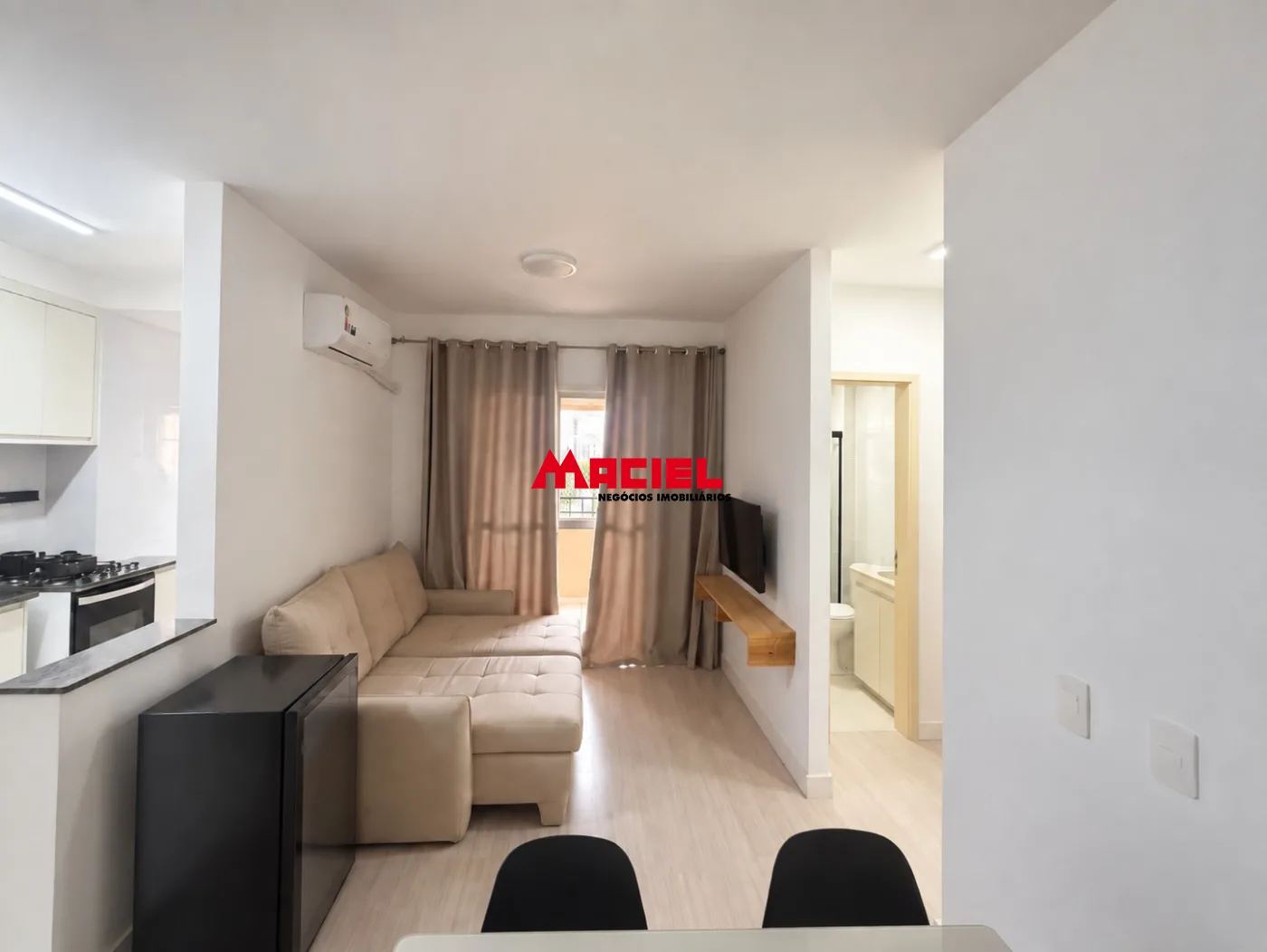 Alugar Apartamento / Padr&atilde;o em S&atilde;o Jos&eacute; dos Campos R$ 2.650,00 - Foto 3