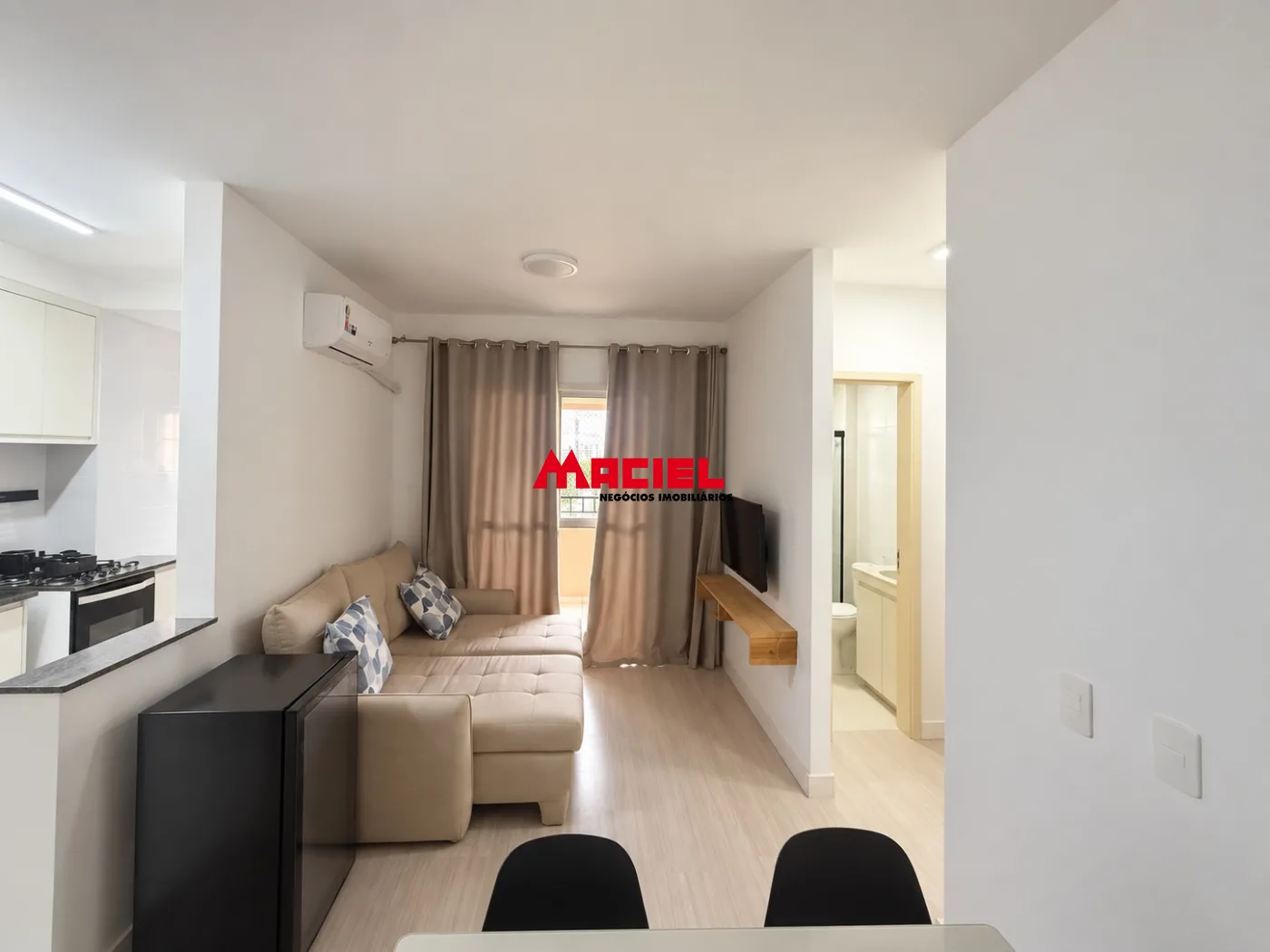 Alugar Apartamento / Padr&atilde;o em S&atilde;o Jos&eacute; dos Campos R$ 2.650,00 - Foto 8