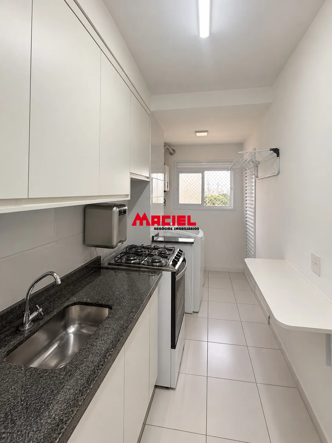 Alugar Apartamento / Padr&atilde;o em S&atilde;o Jos&eacute; dos Campos R$ 2.650,00 - Foto 10