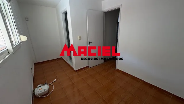 Alugar Casa / Condom&iacute;nio em S&atilde;o Jos&eacute; dos Campos R$ 2.750,00 - Foto 12