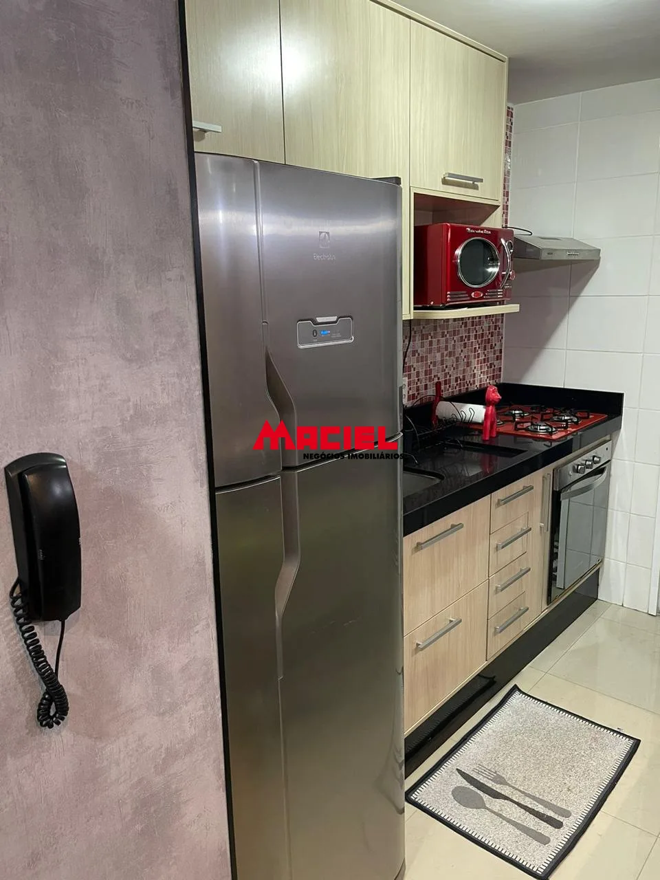 Alugar Apartamento / Padr&atilde;o em S&atilde;o Jos&eacute; dos Campos R$ 2.950,00 - Foto 3