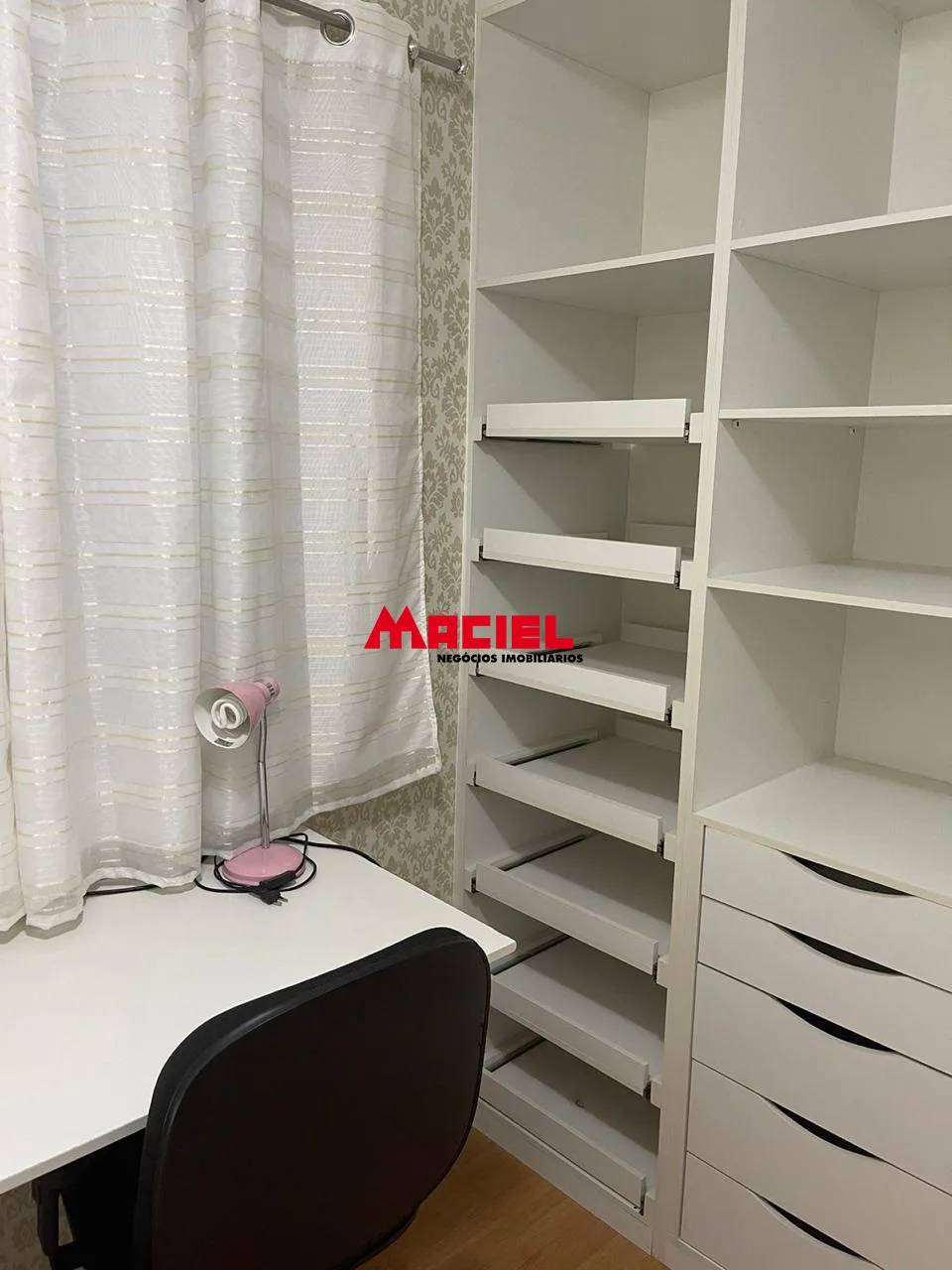 Alugar Apartamento / Padr&atilde;o em S&atilde;o Jos&eacute; dos Campos R$ 2.950,00 - Foto 18
