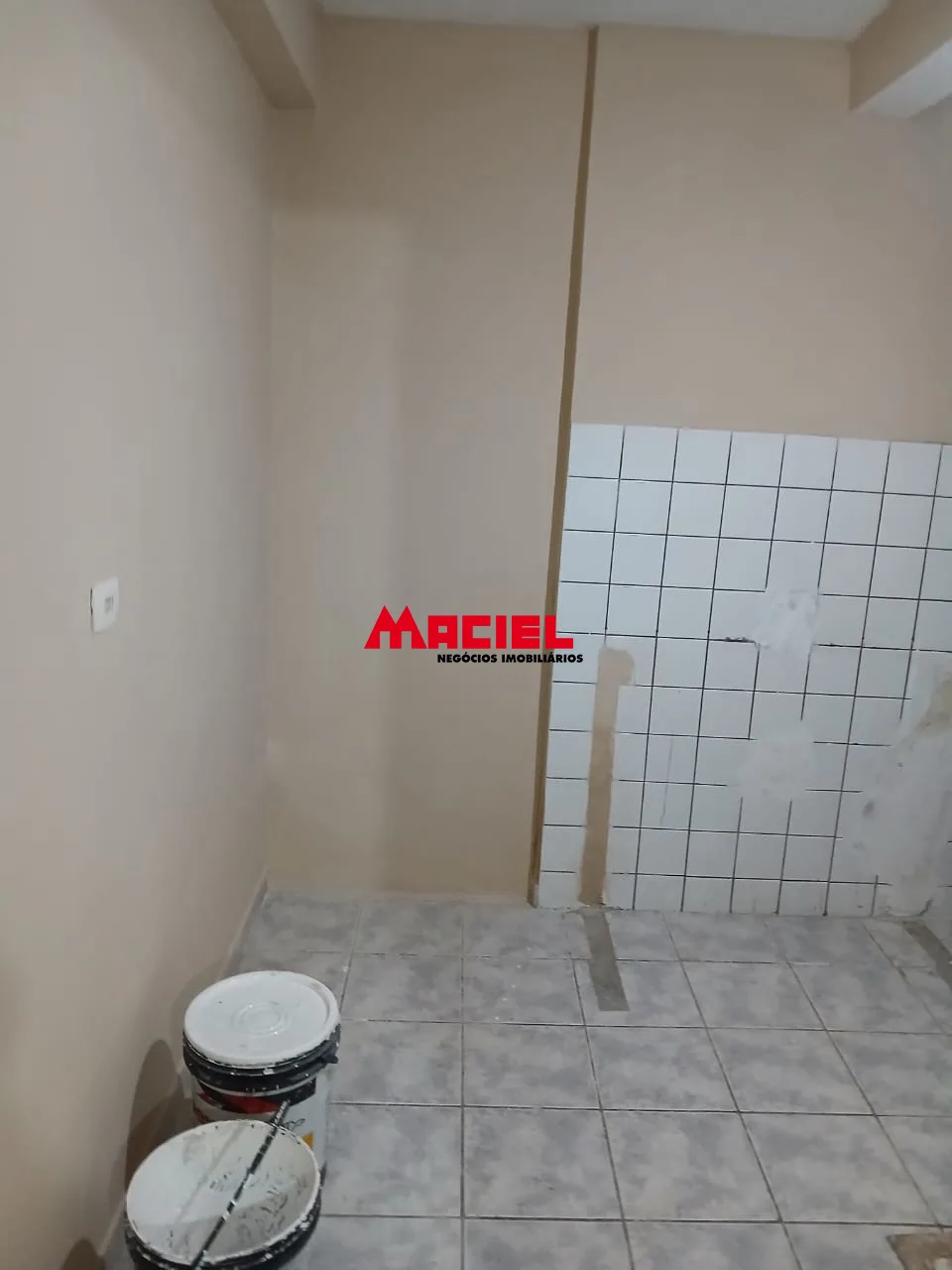 Alugar Casa / Ed&iacute;cula em S&atilde;o Jos&eacute; dos Campos R$ 1.350,00 - Foto 2