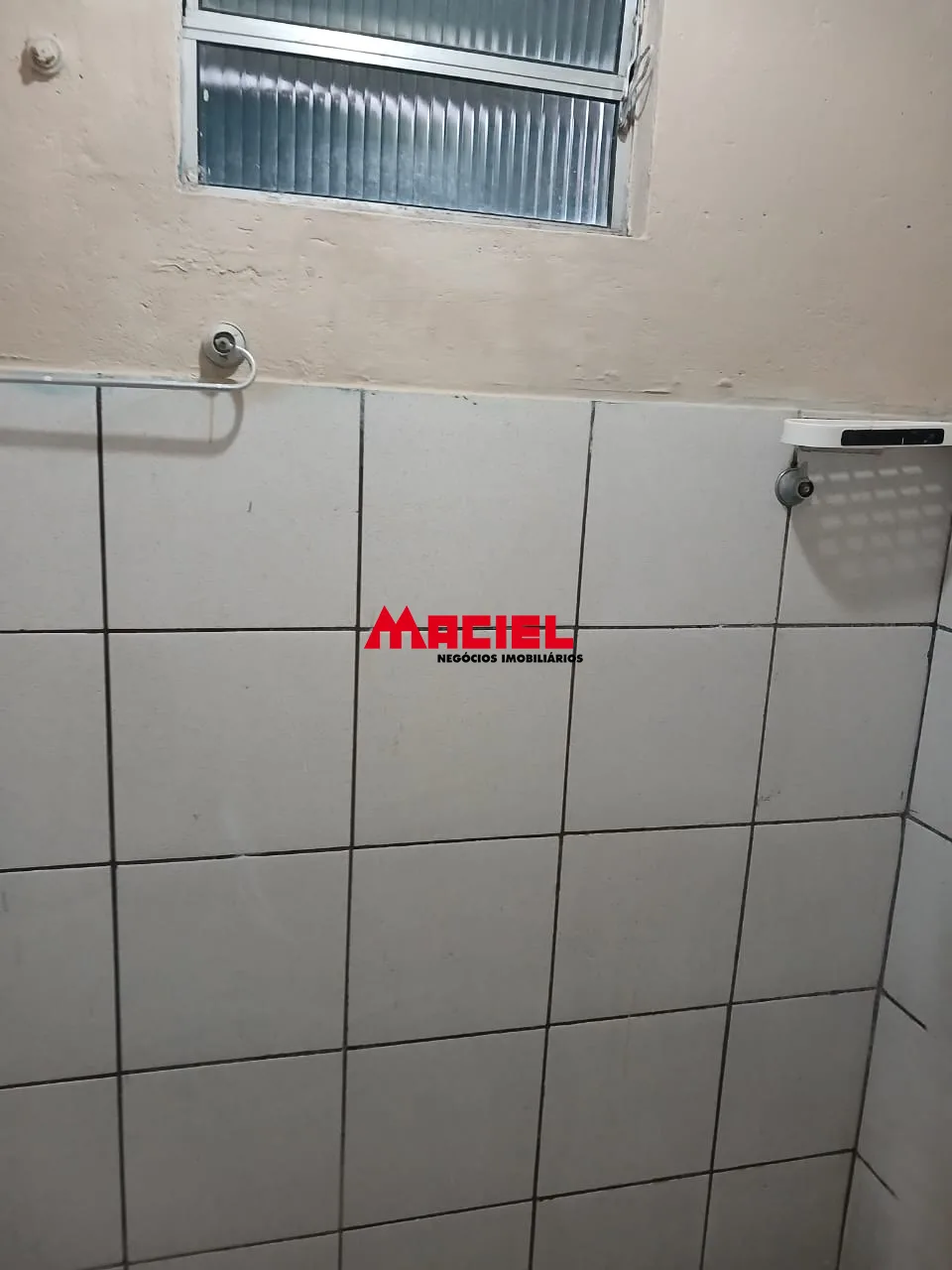 Alugar Casa / Ed&iacute;cula em S&atilde;o Jos&eacute; dos Campos R$ 1.350,00 - Foto 4