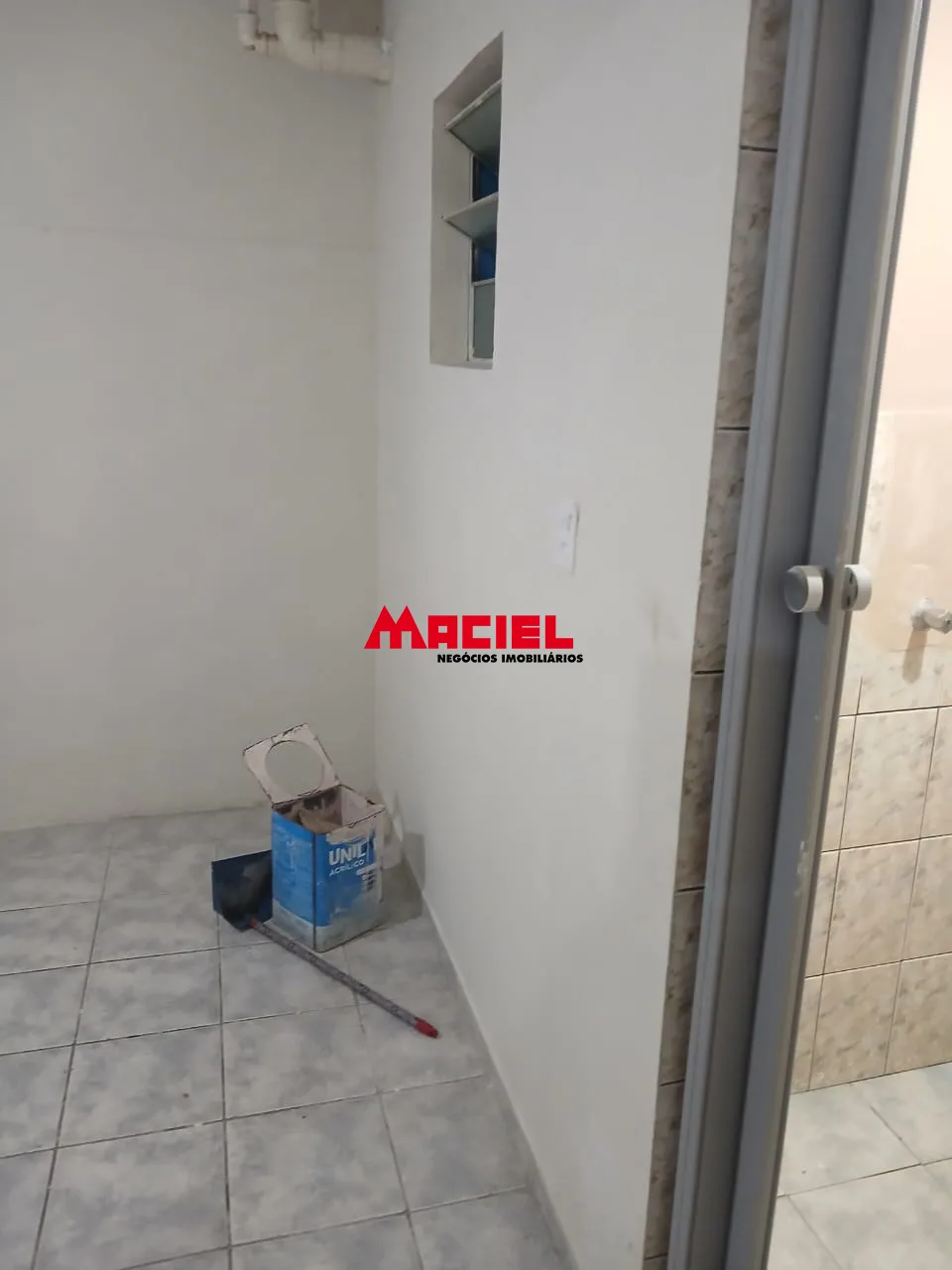 Alugar Casa / Ed&iacute;cula em S&atilde;o Jos&eacute; dos Campos R$ 1.350,00 - Foto 9