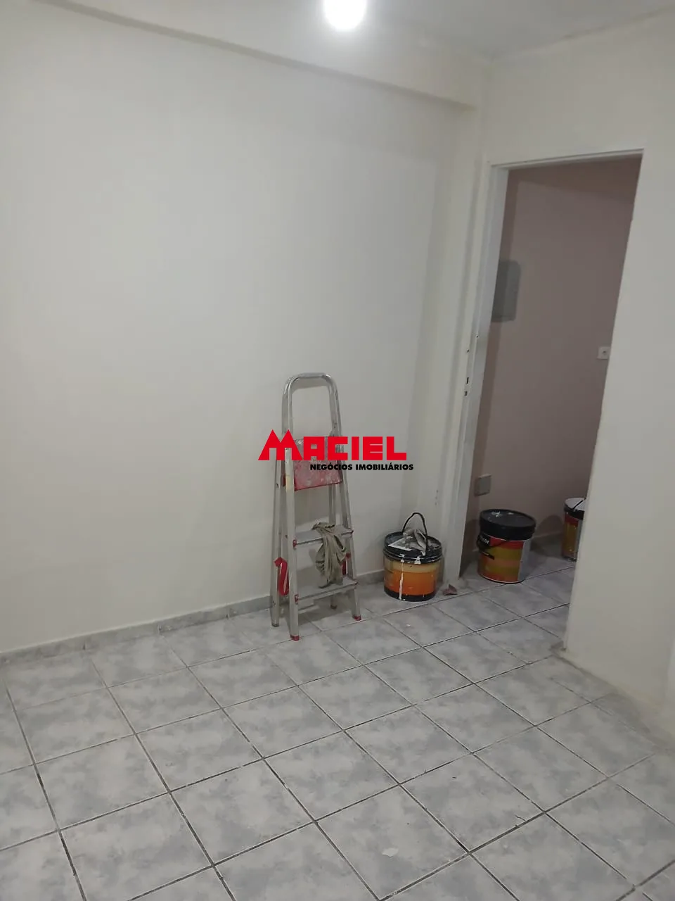 Alugar Casa / Ed&iacute;cula em S&atilde;o Jos&eacute; dos Campos R$ 1.350,00 - Foto 10