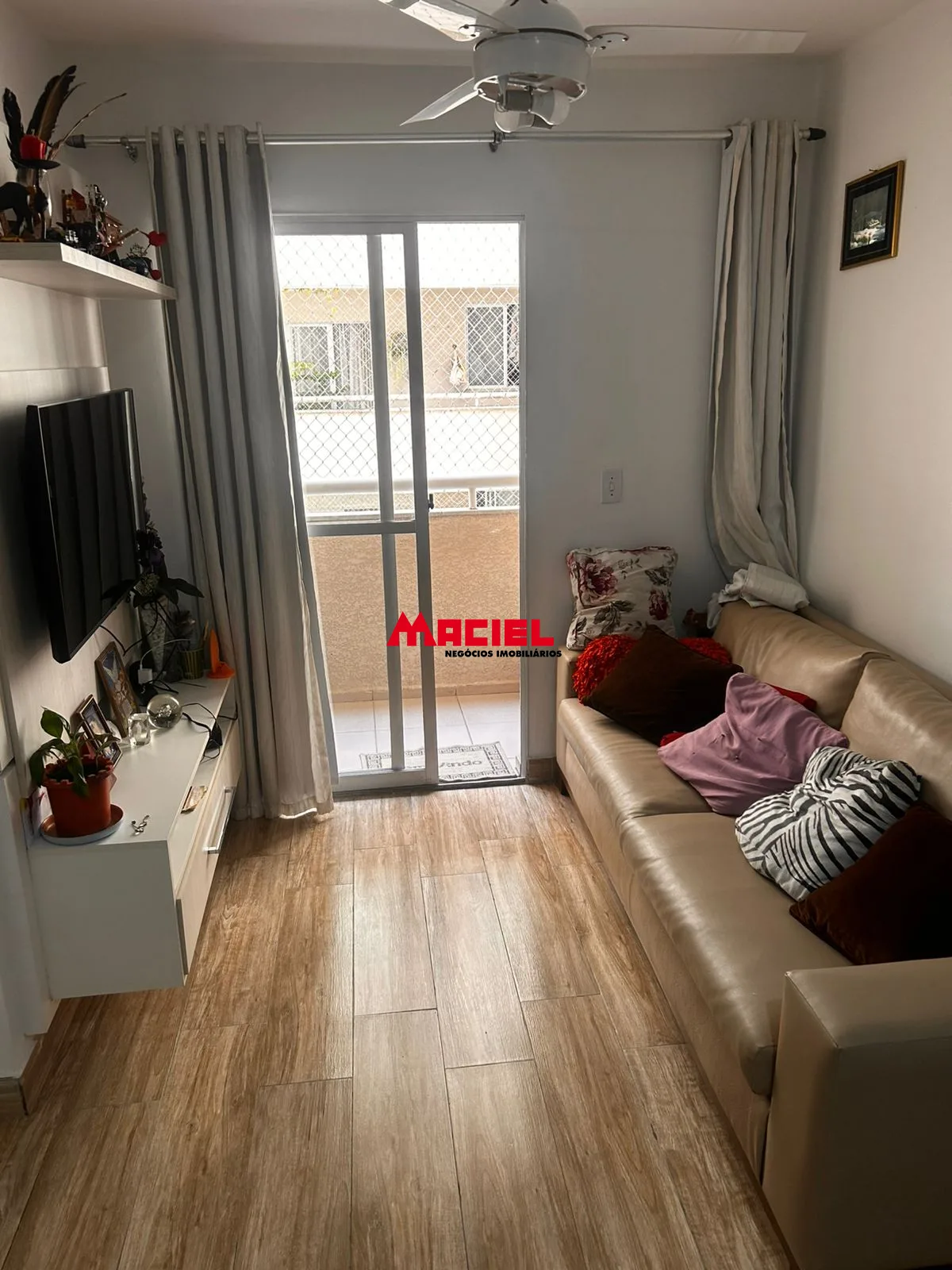 Comprar Apartamento / Padr&atilde;o em S&atilde;o Jos&eacute; dos Campos R$ 460.000,00 - Foto 2