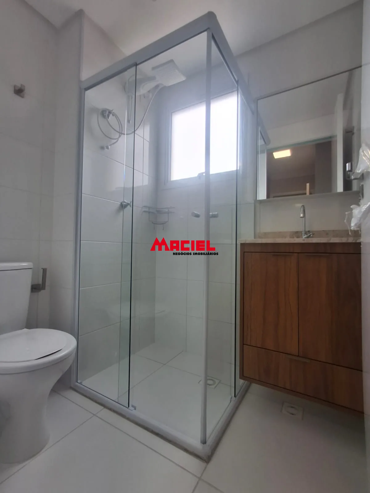 Alugar Apartamento / Padr&atilde;o em S&atilde;o Jos&eacute; dos Campos R$ 3.900,00 - Foto 5