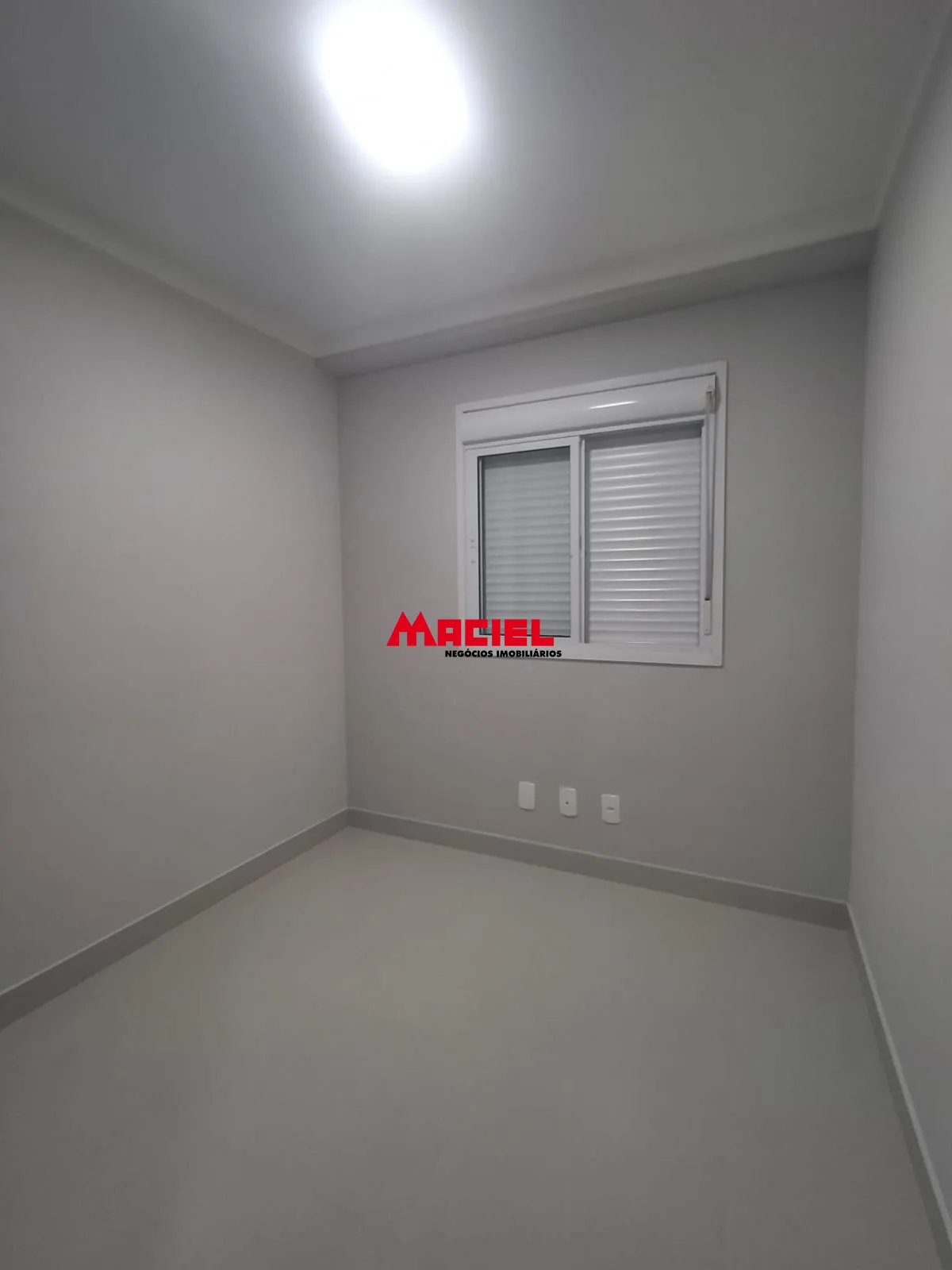 Alugar Apartamento / Padr&atilde;o em S&atilde;o Jos&eacute; dos Campos R$ 3.900,00 - Foto 8
