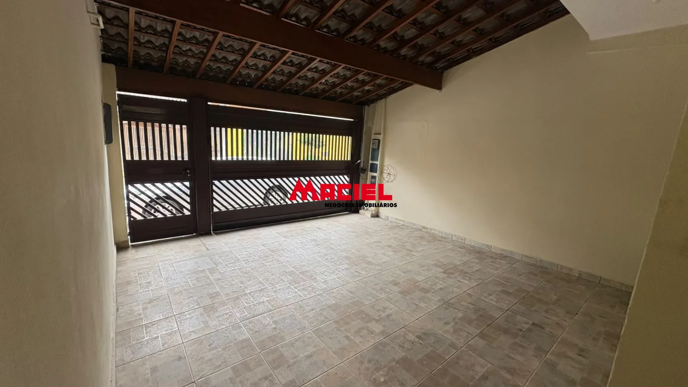 Alugar Casa / Sobrado em S&atilde;o Jos&eacute; dos Campos R$ 3.100,00 - Foto 1