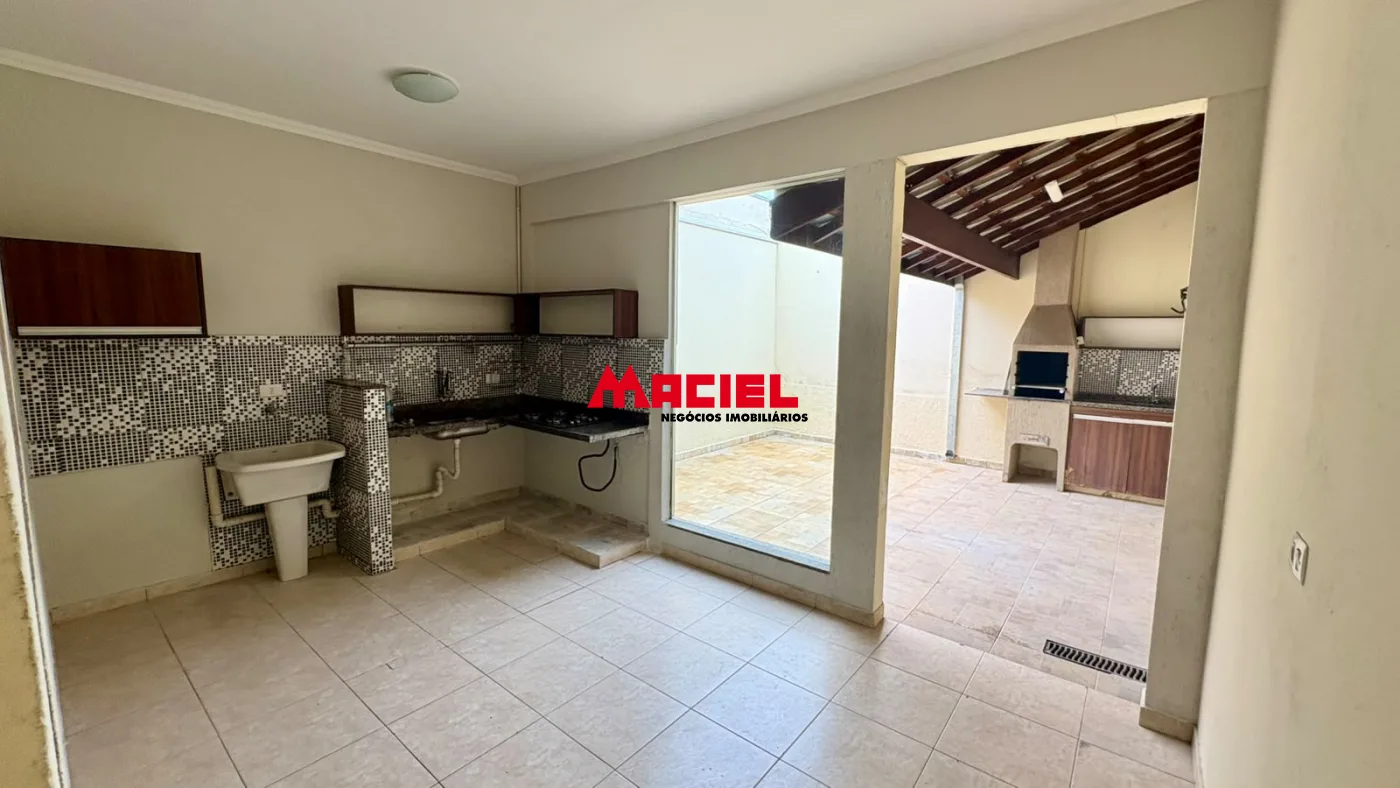 Alugar Casa / Sobrado em S&atilde;o Jos&eacute; dos Campos R$ 3.100,00 - Foto 9
