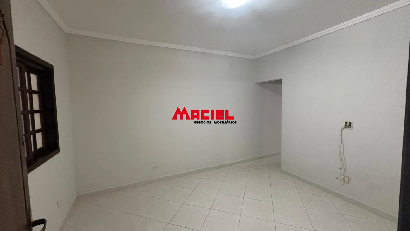 Alugar Casa / Sobrado em S&atilde;o Jos&eacute; dos Campos R$ 3.100,00 - Foto 4