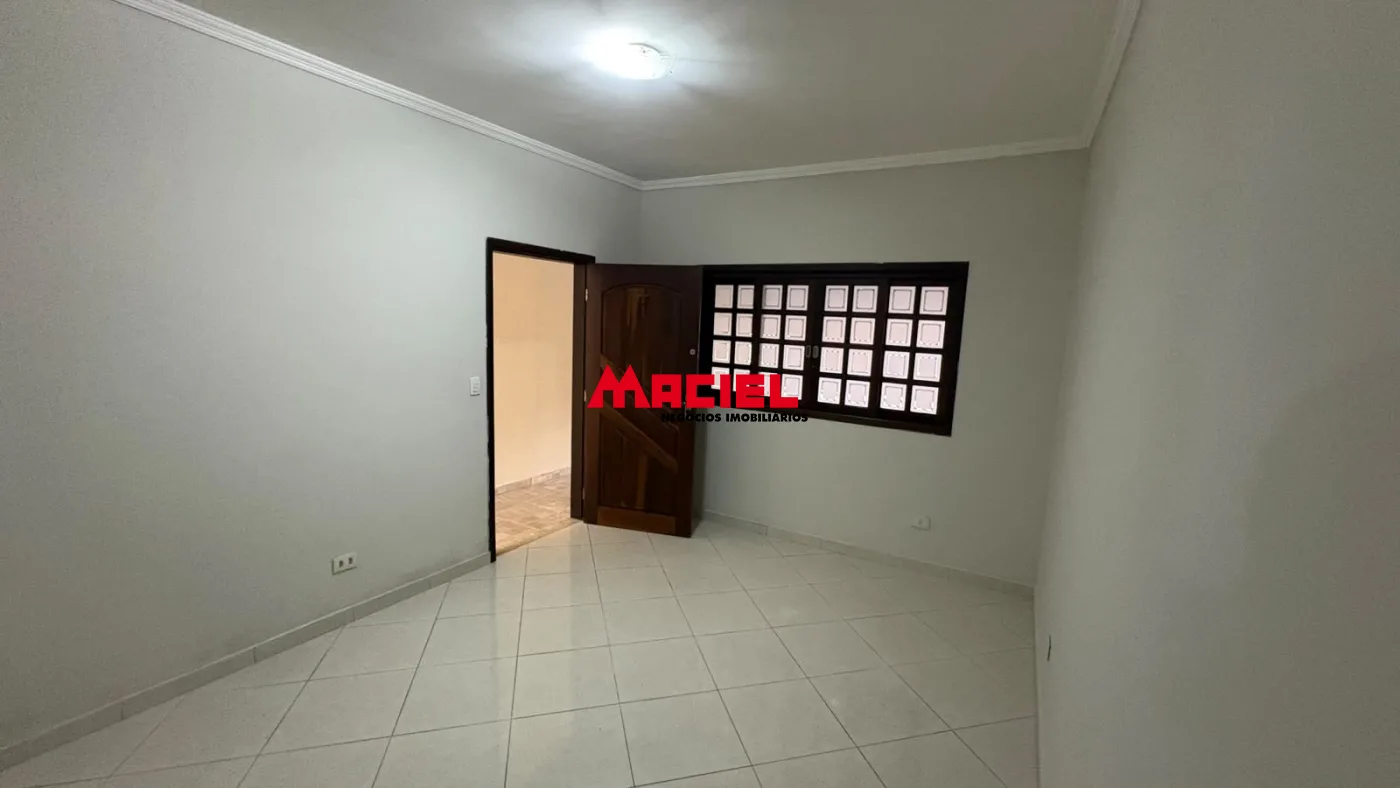 Alugar Casa / Sobrado em S&atilde;o Jos&eacute; dos Campos R$ 3.100,00 - Foto 3