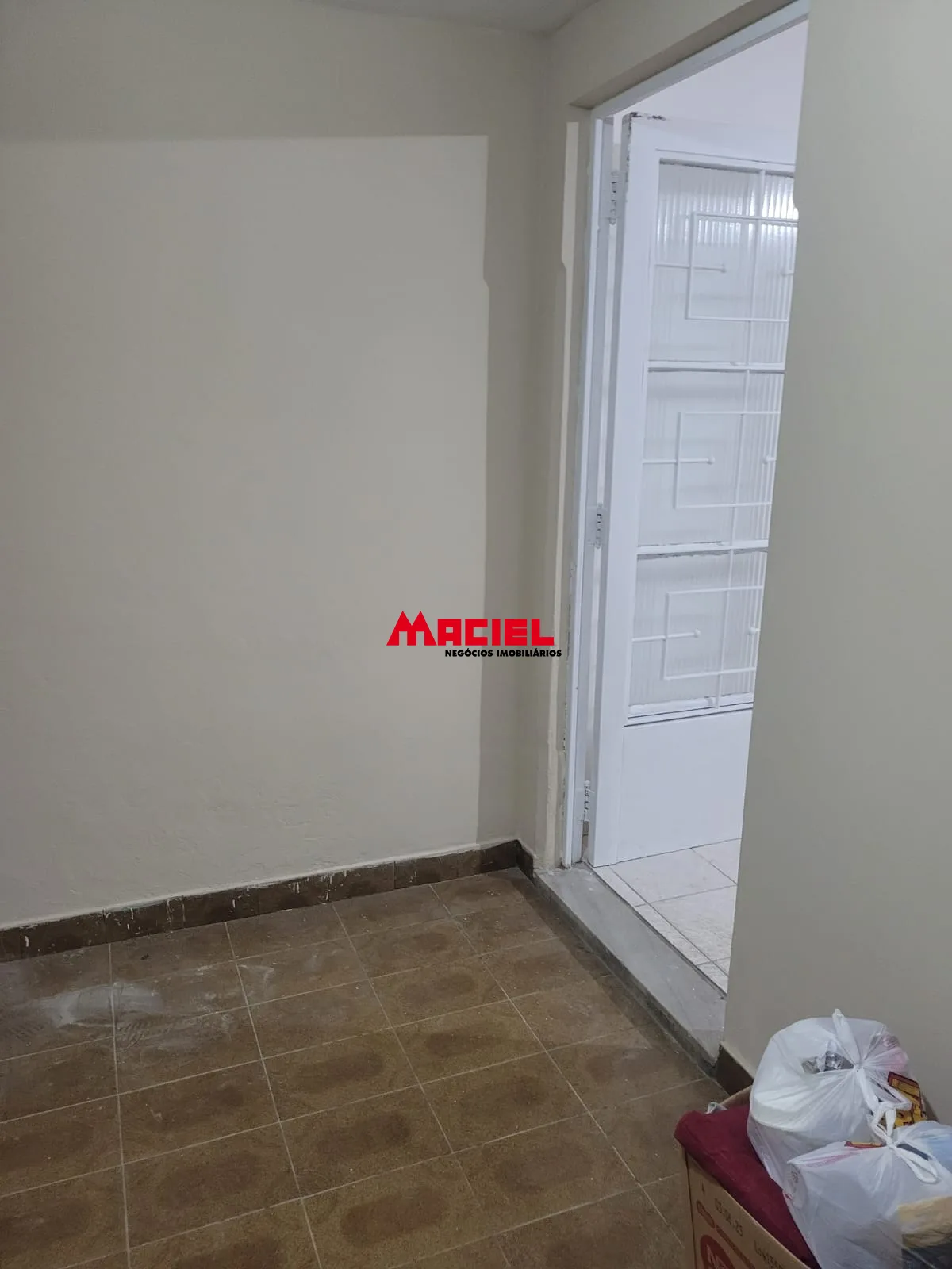 Alugar Casa / Padr&atilde;o em S&atilde;o Jos&eacute; dos Campos R$ 2.500,00 - Foto 8