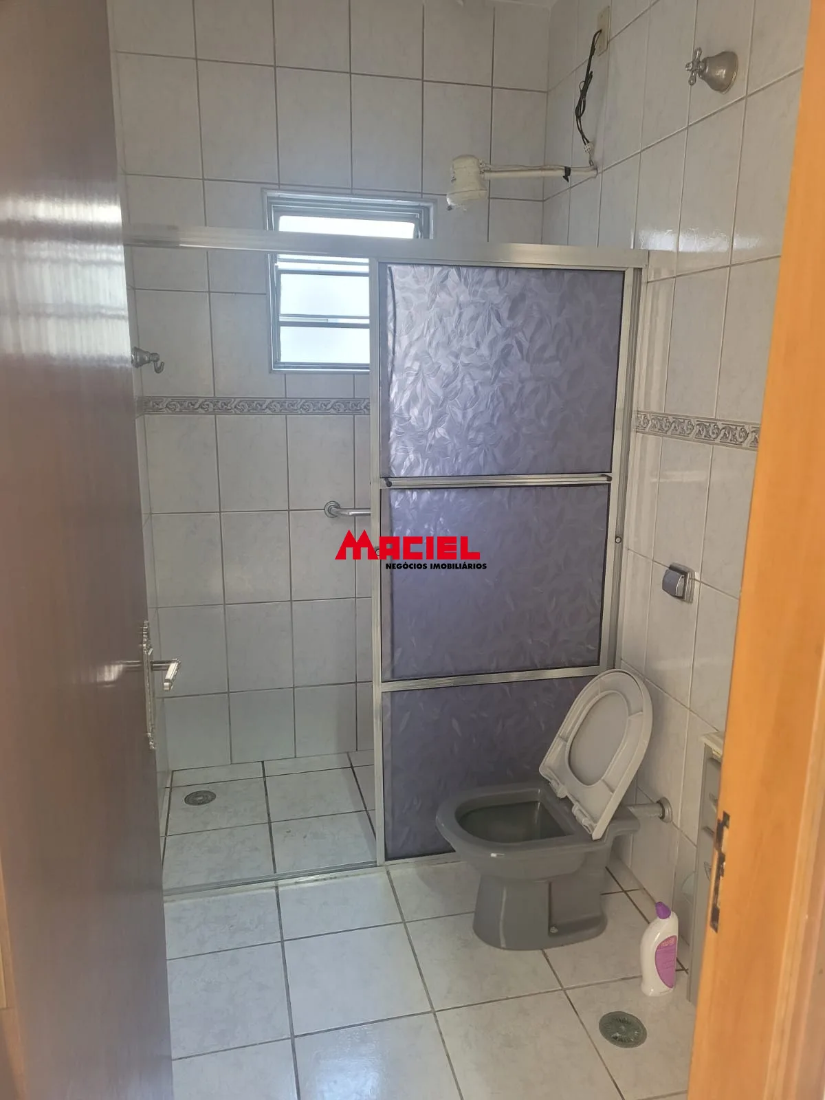 Alugar Casa / Padr&atilde;o em S&atilde;o Jos&eacute; dos Campos R$ 2.500,00 - Foto 15