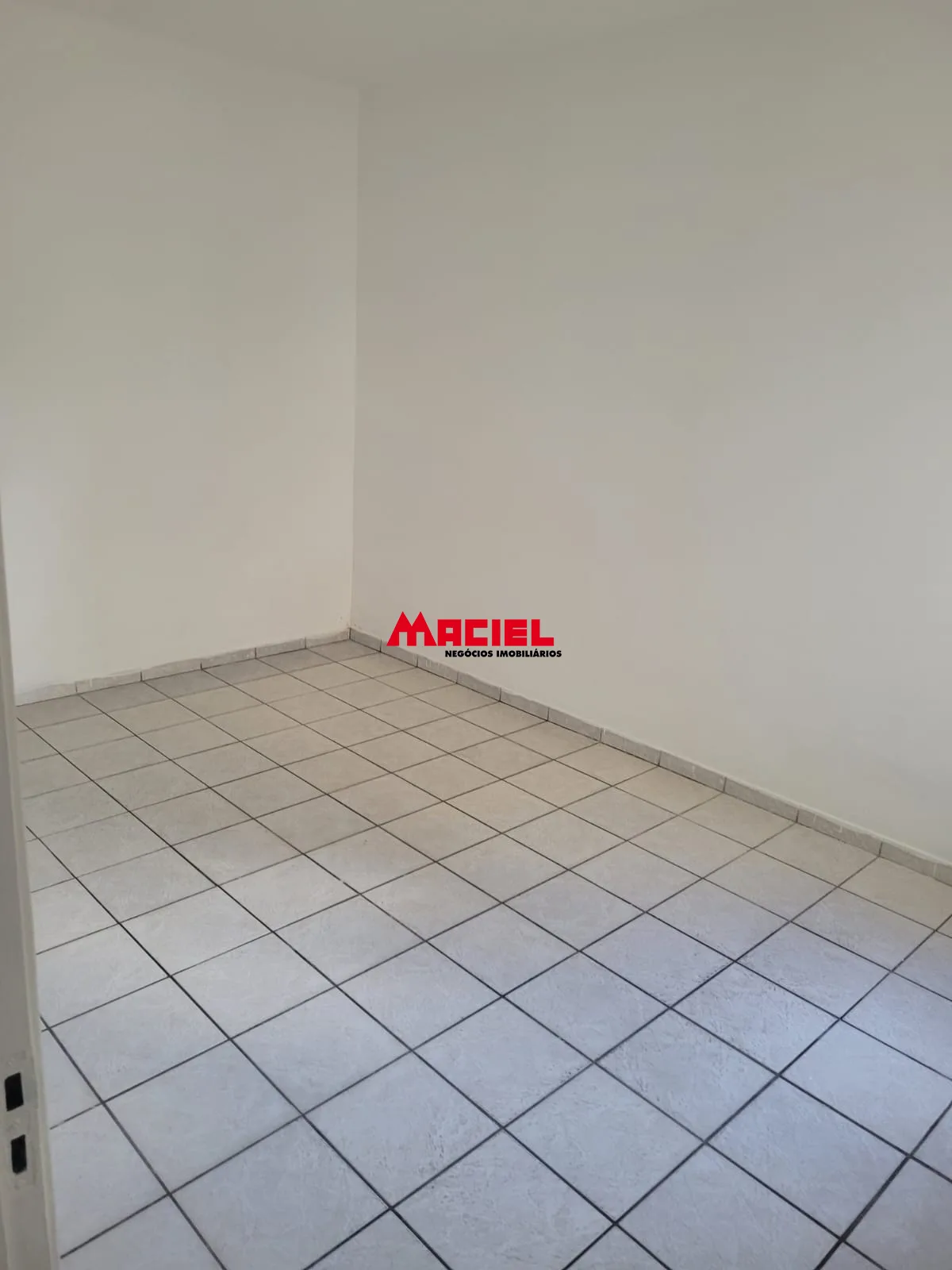 Alugar Casa / Padr&atilde;o em S&atilde;o Jos&eacute; dos Campos R$ 2.500,00 - Foto 17