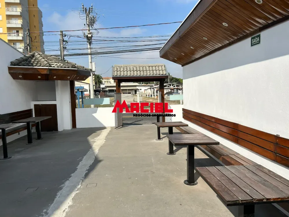 Alugar Comercial / Pr&eacute;dio em S&atilde;o Jos&eacute; dos Campos R$ 2.500,00 - Foto 1