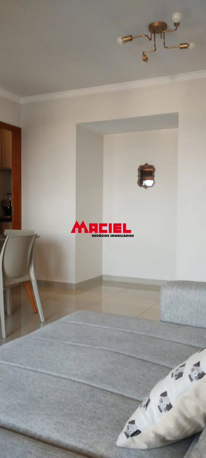 Comprar Apartamento / Padr&atilde;o em S&atilde;o Jos&eacute; dos Campos R$ 450.000,00 - Foto 4