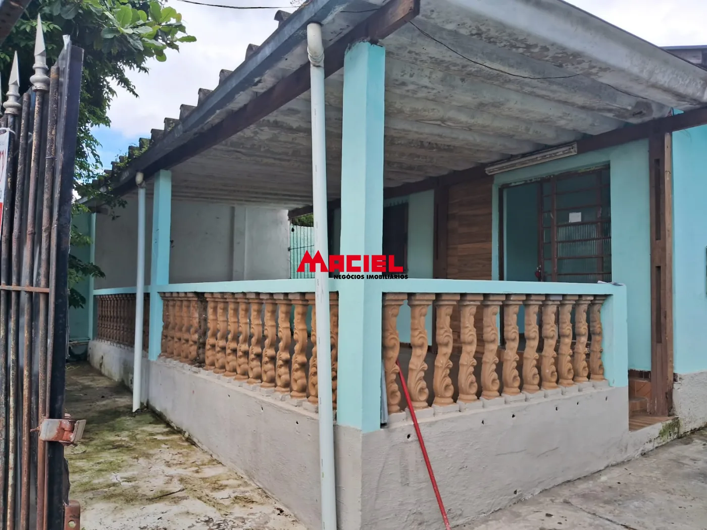 Alugar Casa / Padr&atilde;o em S&atilde;o Jos&eacute; dos Campos R$ 2.300,00 - Foto 4