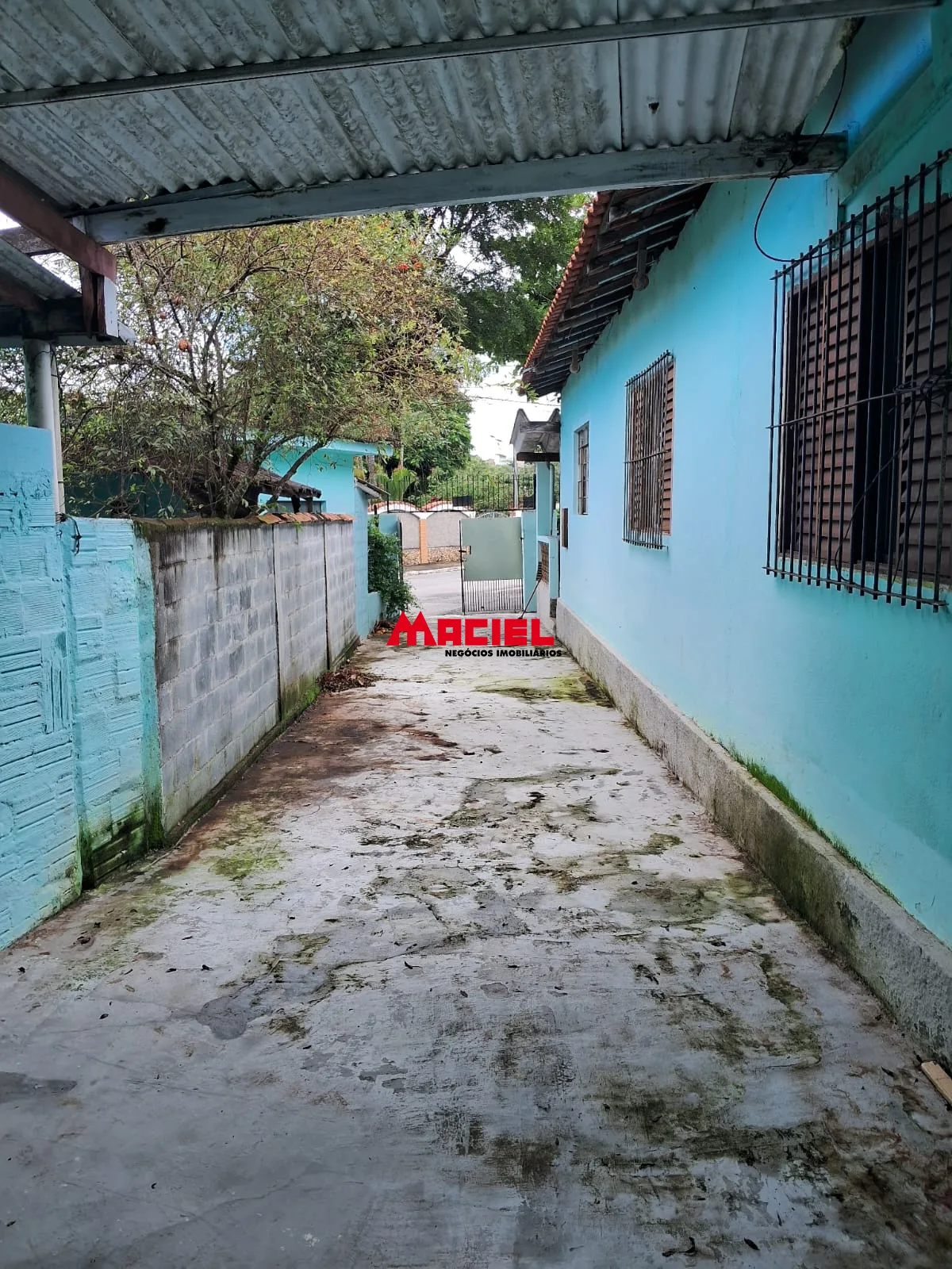 Alugar Casa / Padr&atilde;o em S&atilde;o Jos&eacute; dos Campos R$ 2.300,00 - Foto 16