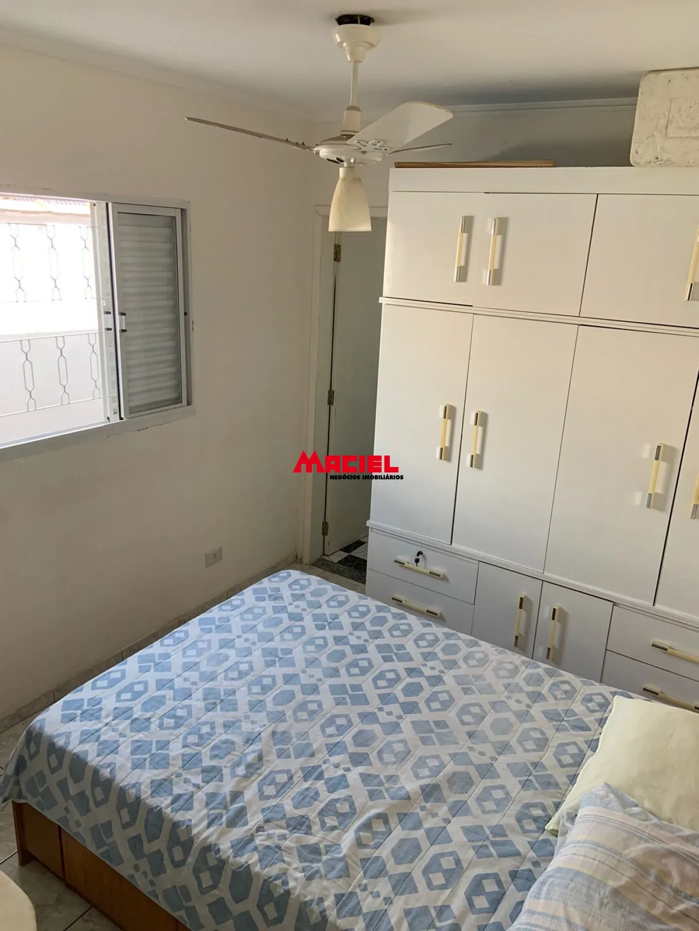 Alugar Casa / Padr&atilde;o em S&atilde;o Jos&eacute; dos Campos R$ 2.300,00 - Foto 27