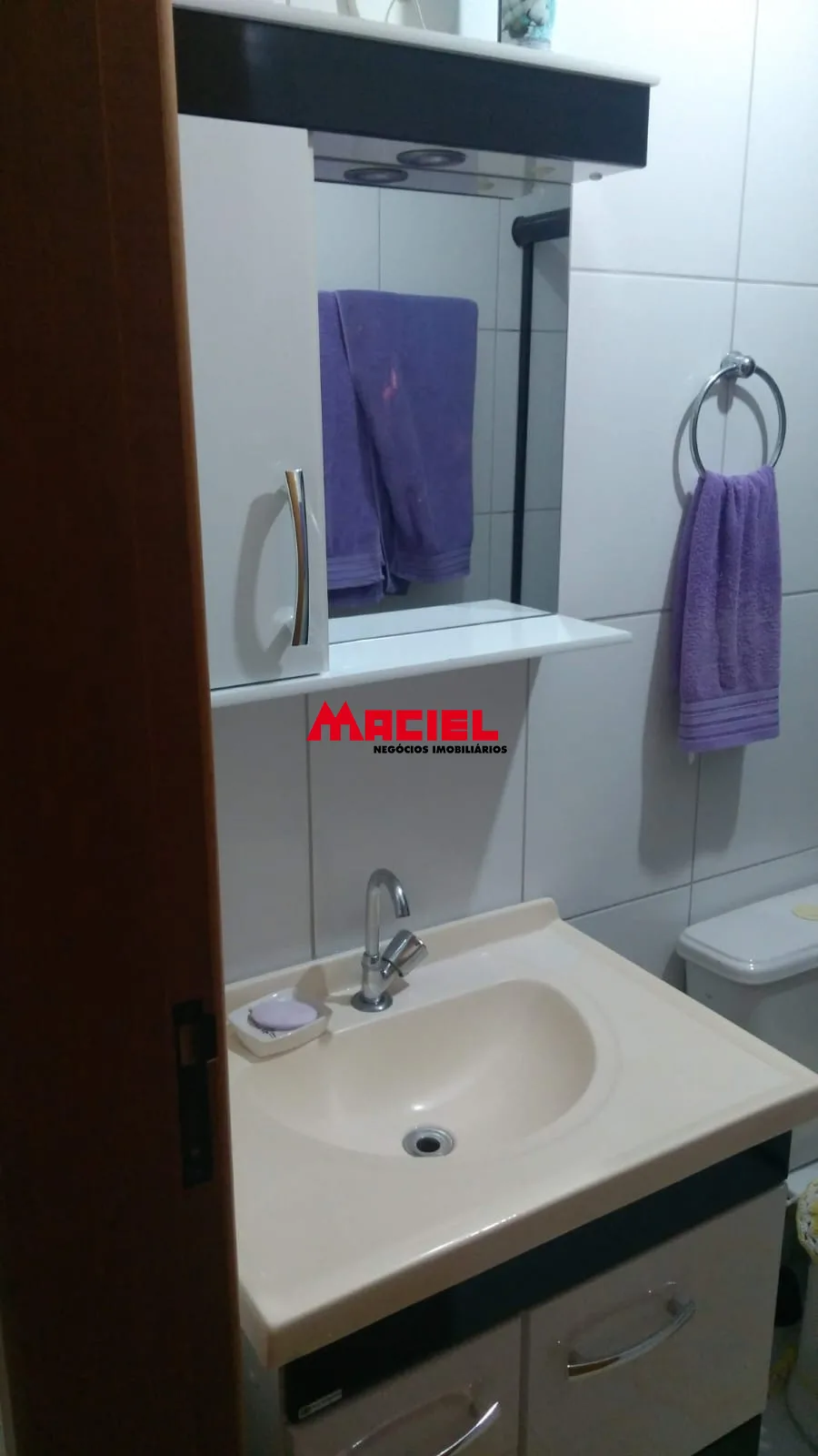 Comprar Apartamento / Padr&atilde;o em S&atilde;o Jos&eacute; dos Campos R$ 350.000,00 - Foto 4
