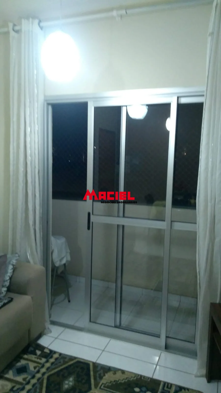 Comprar Apartamento / Padr&atilde;o em S&atilde;o Jos&eacute; dos Campos R$ 350.000,00 - Foto 11