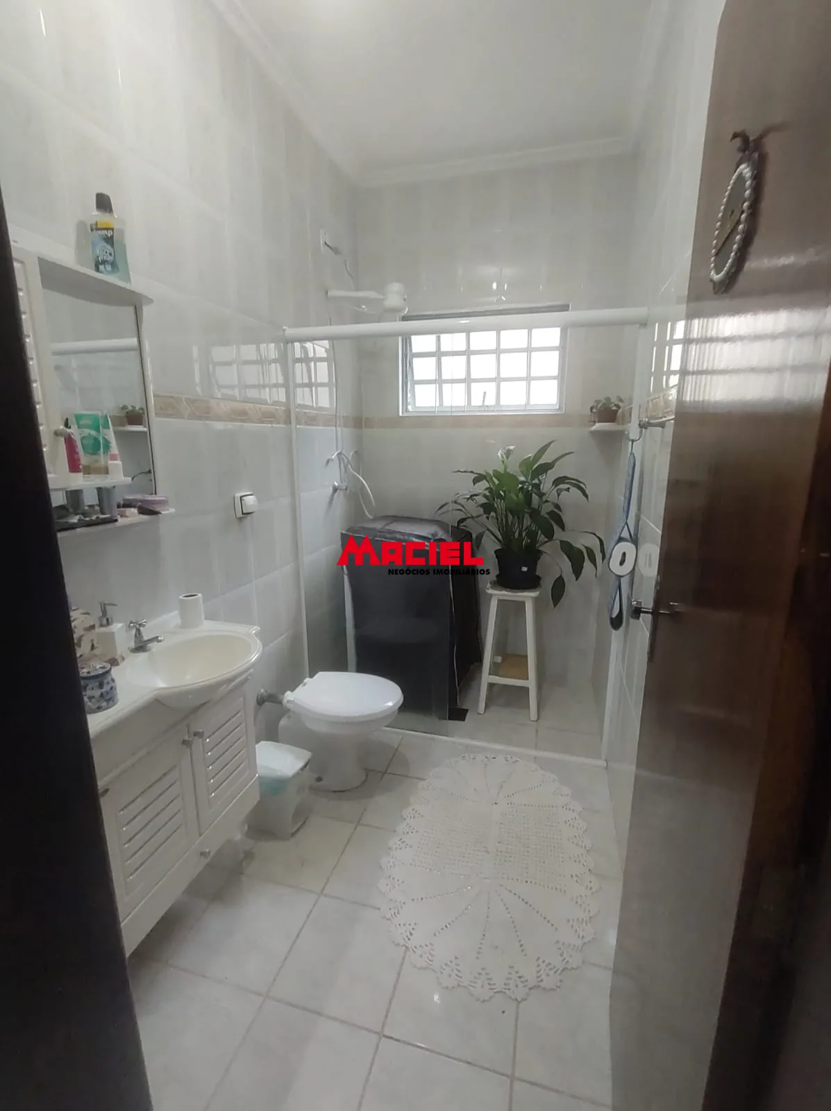 Alugar Casa / Sobrado em S&atilde;o Jos&eacute; dos Campos R$ 4.800,00 - Foto 30