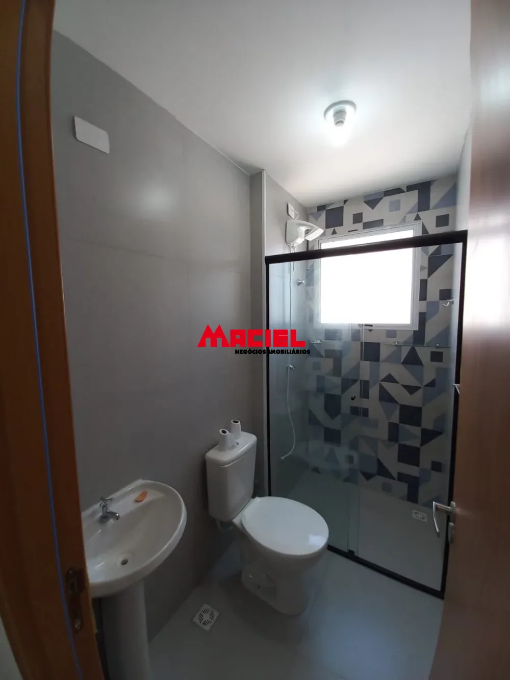 Alugar Apartamento / Padr&atilde;o em S&atilde;o Jos&eacute; dos Campos R$ 2.300,00 - Foto 6