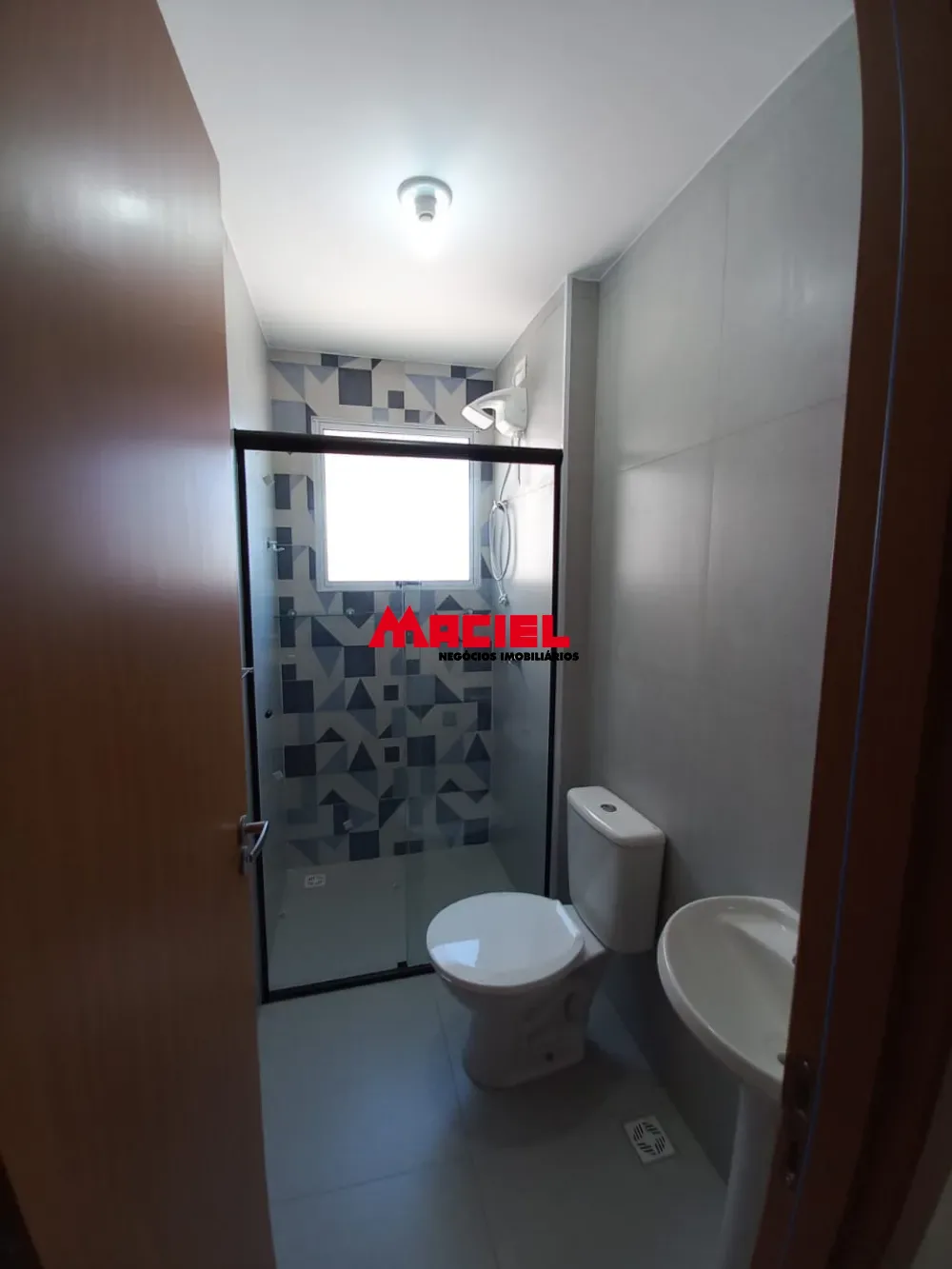Alugar Apartamento / Padr&atilde;o em S&atilde;o Jos&eacute; dos Campos R$ 2.300,00 - Foto 10