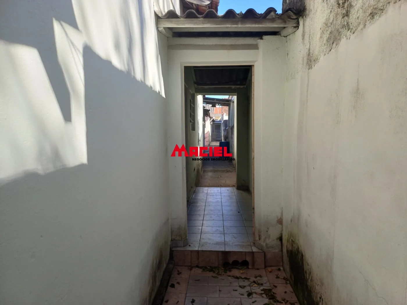 Comprar Casa / Padr&atilde;o em S&atilde;o Jos&eacute; dos Campos R$ 1.000.000,00 - Foto 3