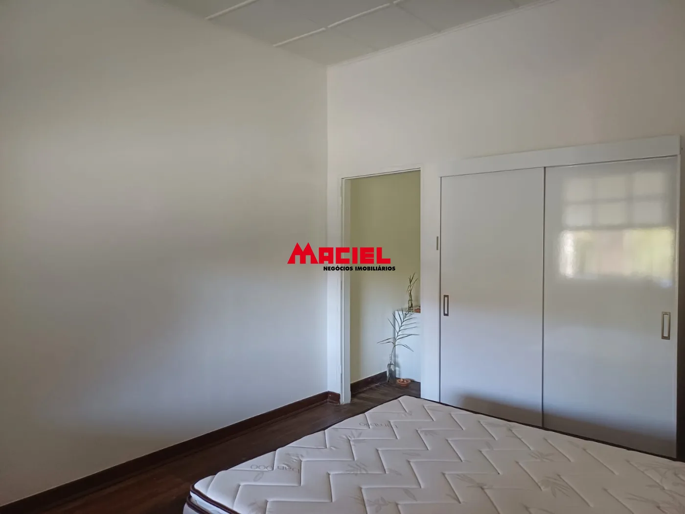 Comprar Casa / Padr&atilde;o em S&atilde;o Jos&eacute; dos Campos R$ 1.000.000,00 - Foto 7