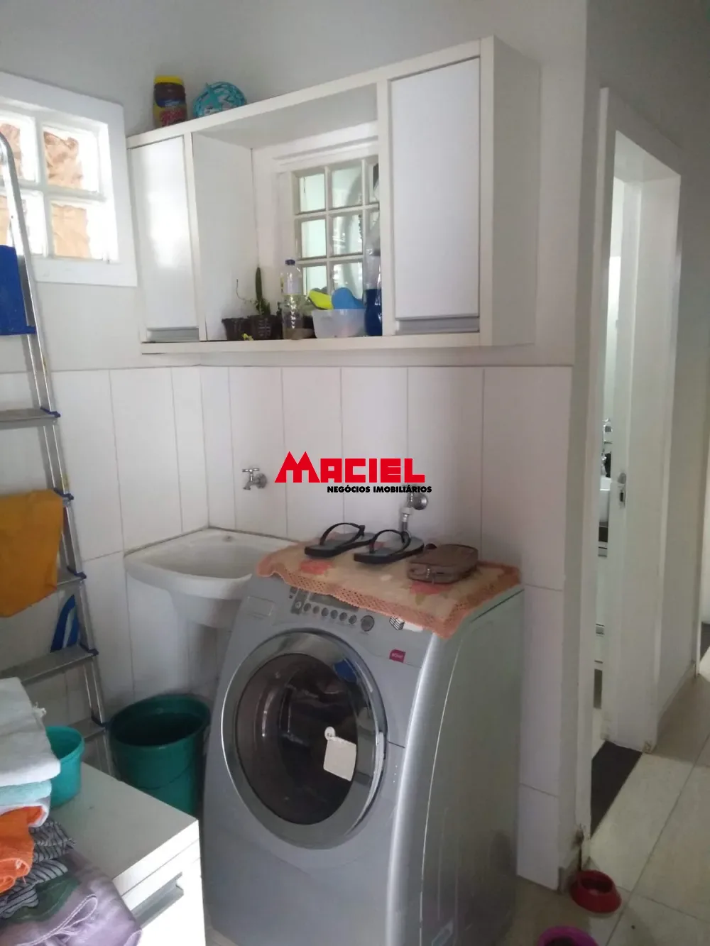 Comprar Casa / Padr&atilde;o em S&atilde;o Jos&eacute; dos Campos R$ 1.375.000,00 - Foto 5
