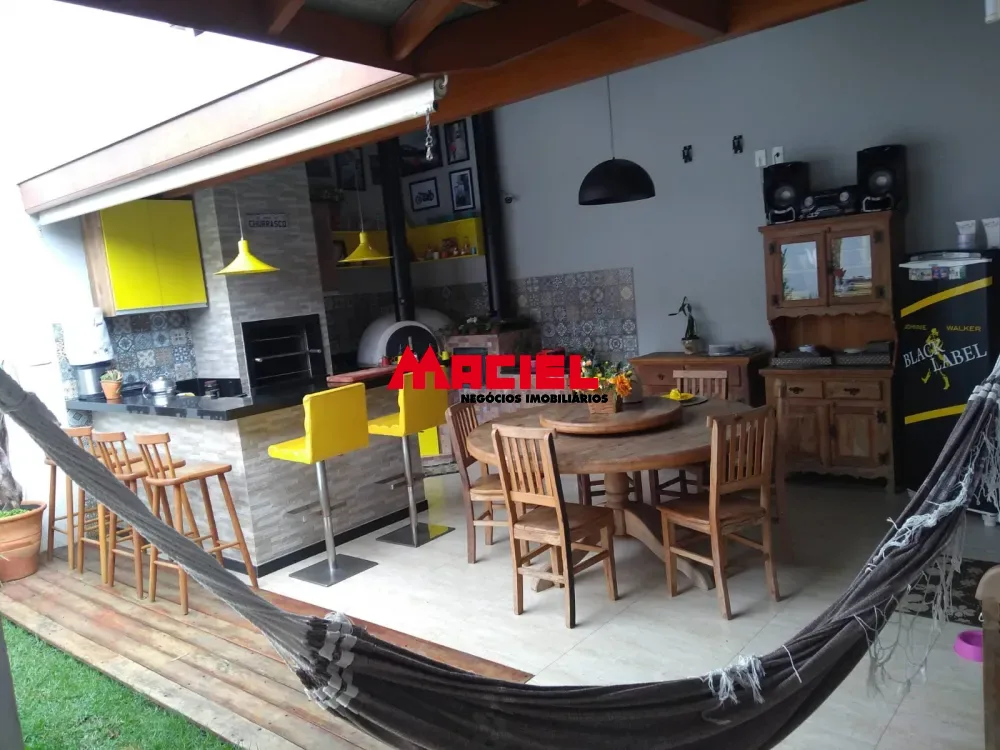 Comprar Casa / Padr&atilde;o em S&atilde;o Jos&eacute; dos Campos R$ 1.375.000,00 - Foto 7