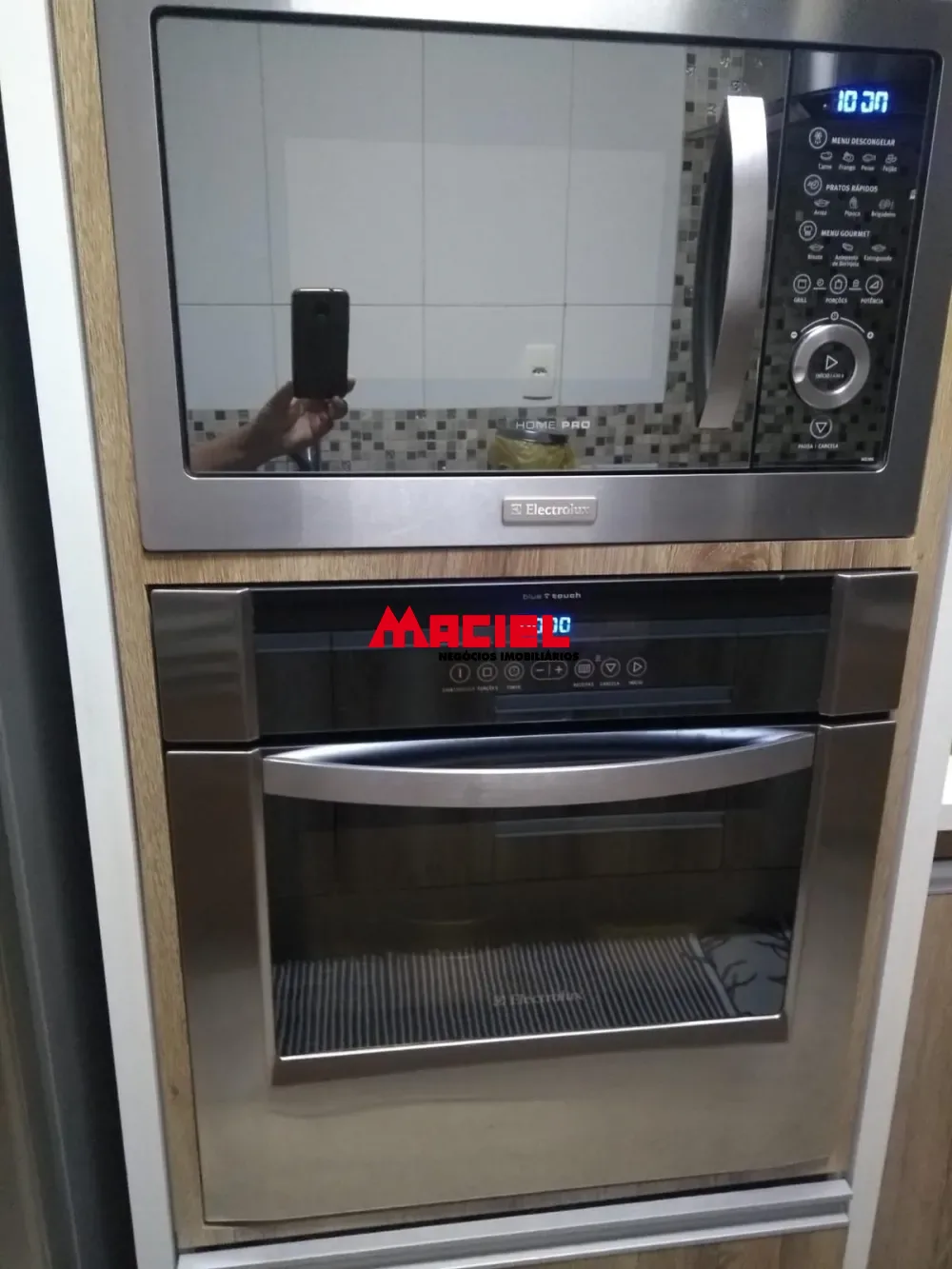 Comprar Casa / Padr&atilde;o em S&atilde;o Jos&eacute; dos Campos R$ 1.375.000,00 - Foto 16