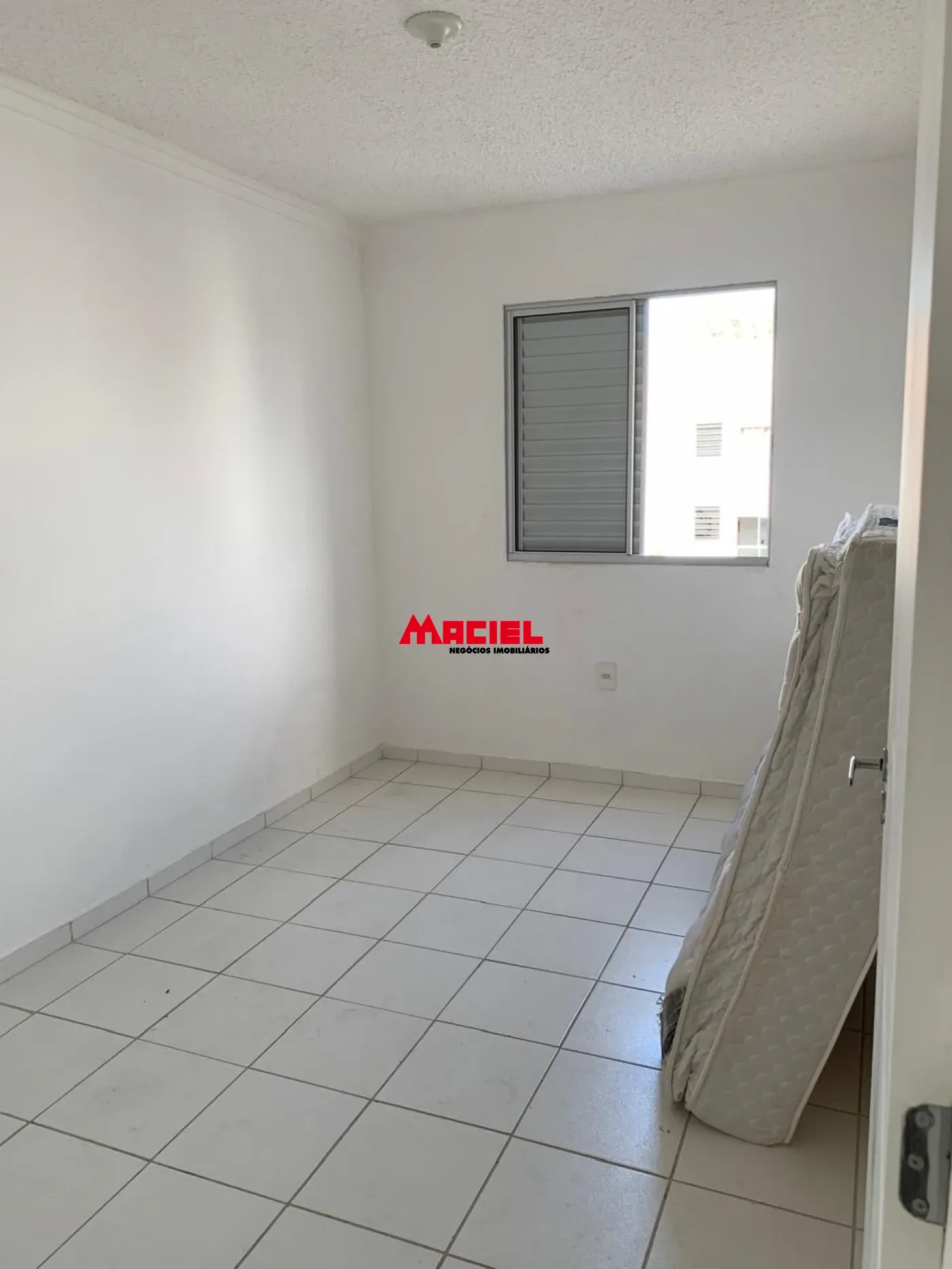 Comprar Apartamento / Padr&atilde;o em S&atilde;o Jos&eacute; dos Campos R$ 150.000,00 - Foto 6