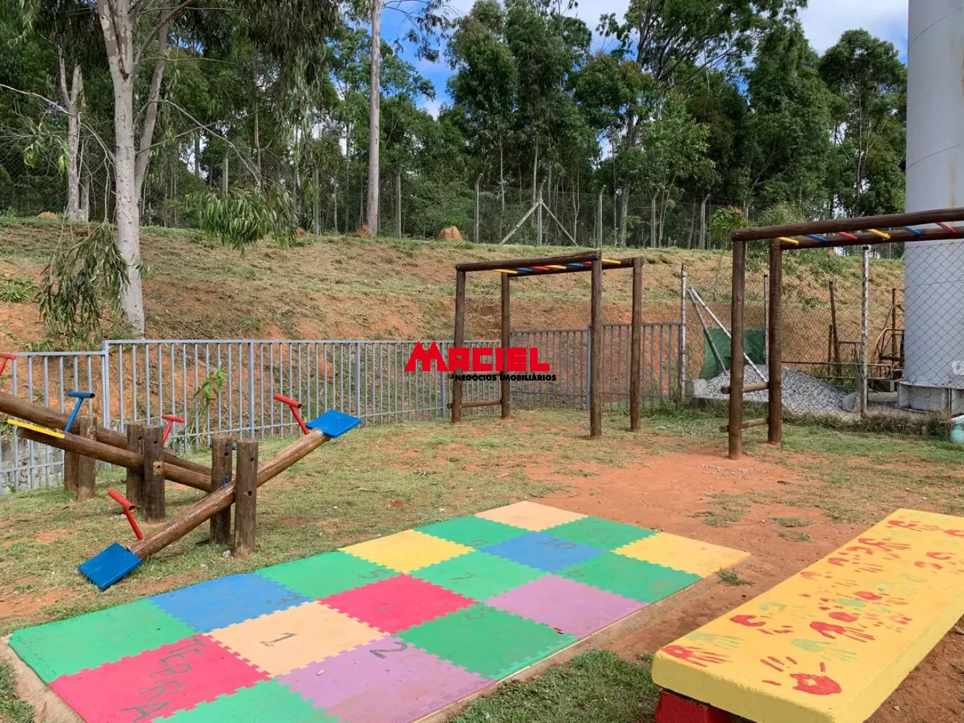 Comprar Apartamento / Padr&atilde;o em S&atilde;o Jos&eacute; dos Campos R$ 150.000,00 - Foto 19