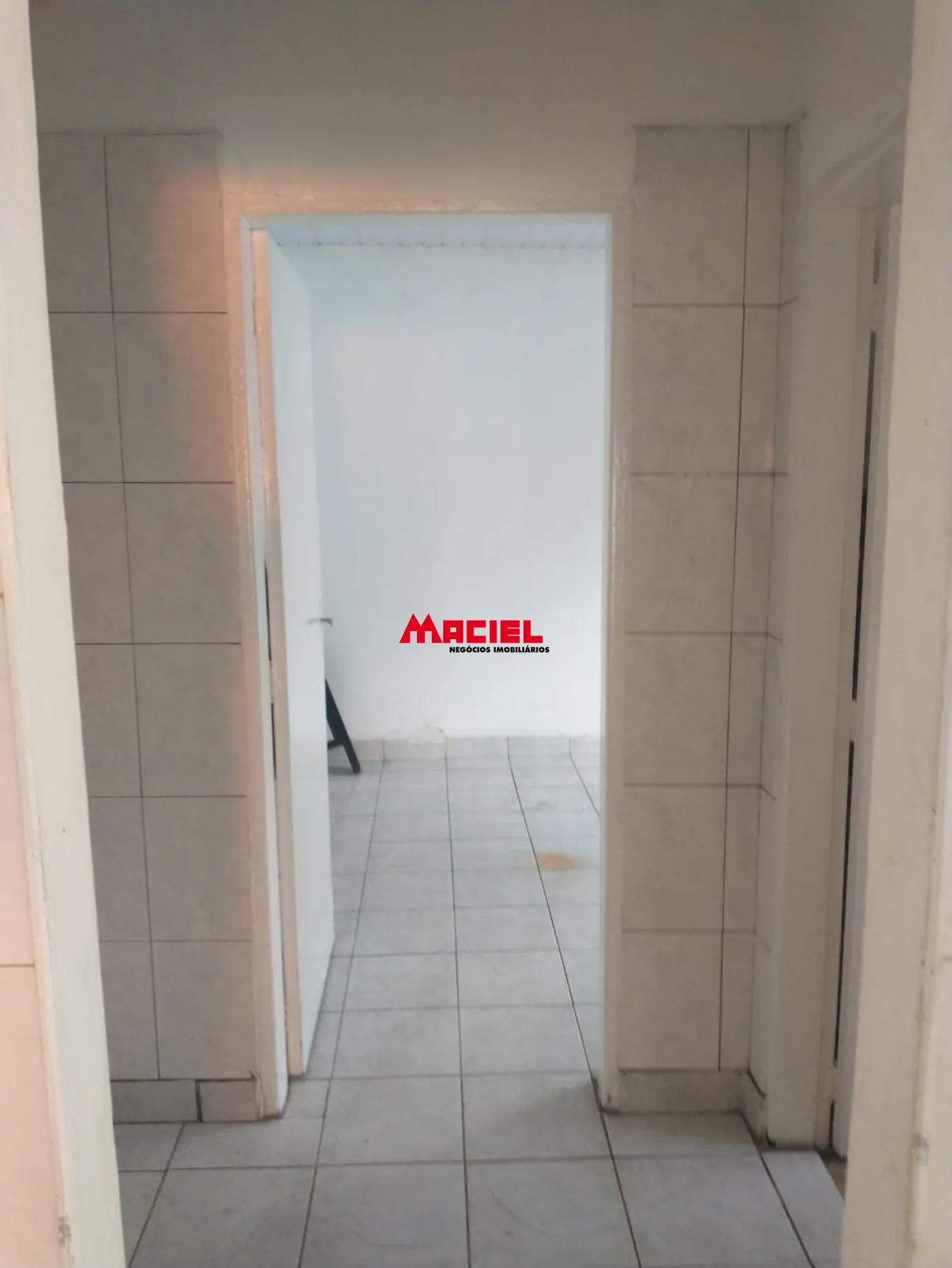 Alugar Comercial / Ponto Comercial em S&atilde;o Jos&eacute; dos Campos R$ 3.500,00 - Foto 22