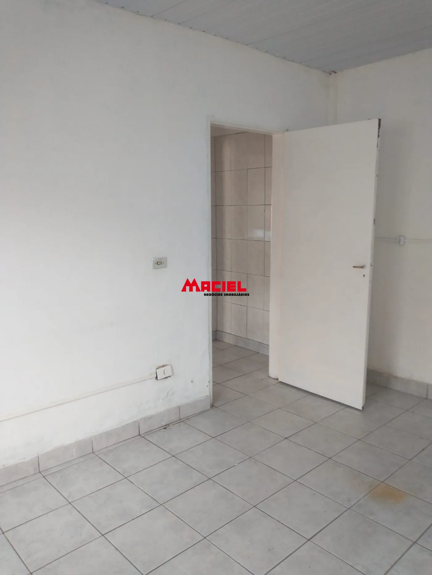 Alugar Comercial / Ponto Comercial em S&atilde;o Jos&eacute; dos Campos R$ 3.500,00 - Foto 24
