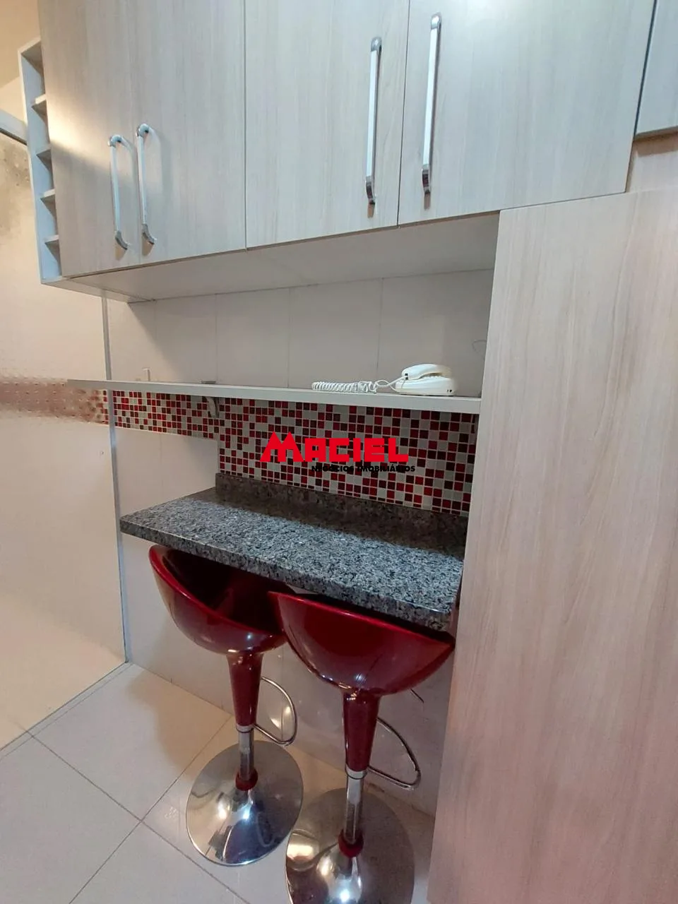 Alugar Apartamento / Mobiliado em S&atilde;o Jos&eacute; dos Campos R$ 3.500,00 - Foto 9