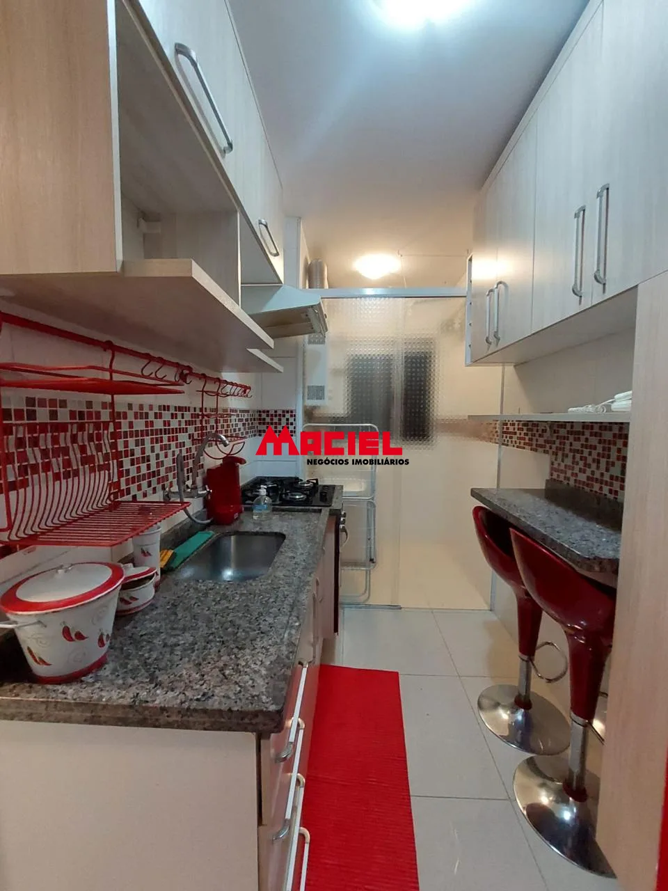 Alugar Apartamento / Mobiliado em S&atilde;o Jos&eacute; dos Campos R$ 3.500,00 - Foto 8