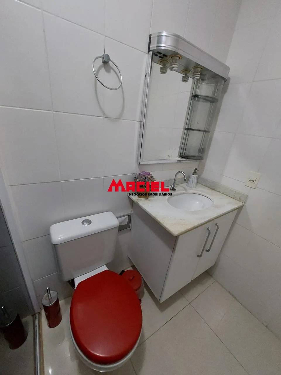 Alugar Apartamento / Mobiliado em S&atilde;o Jos&eacute; dos Campos R$ 3.500,00 - Foto 18