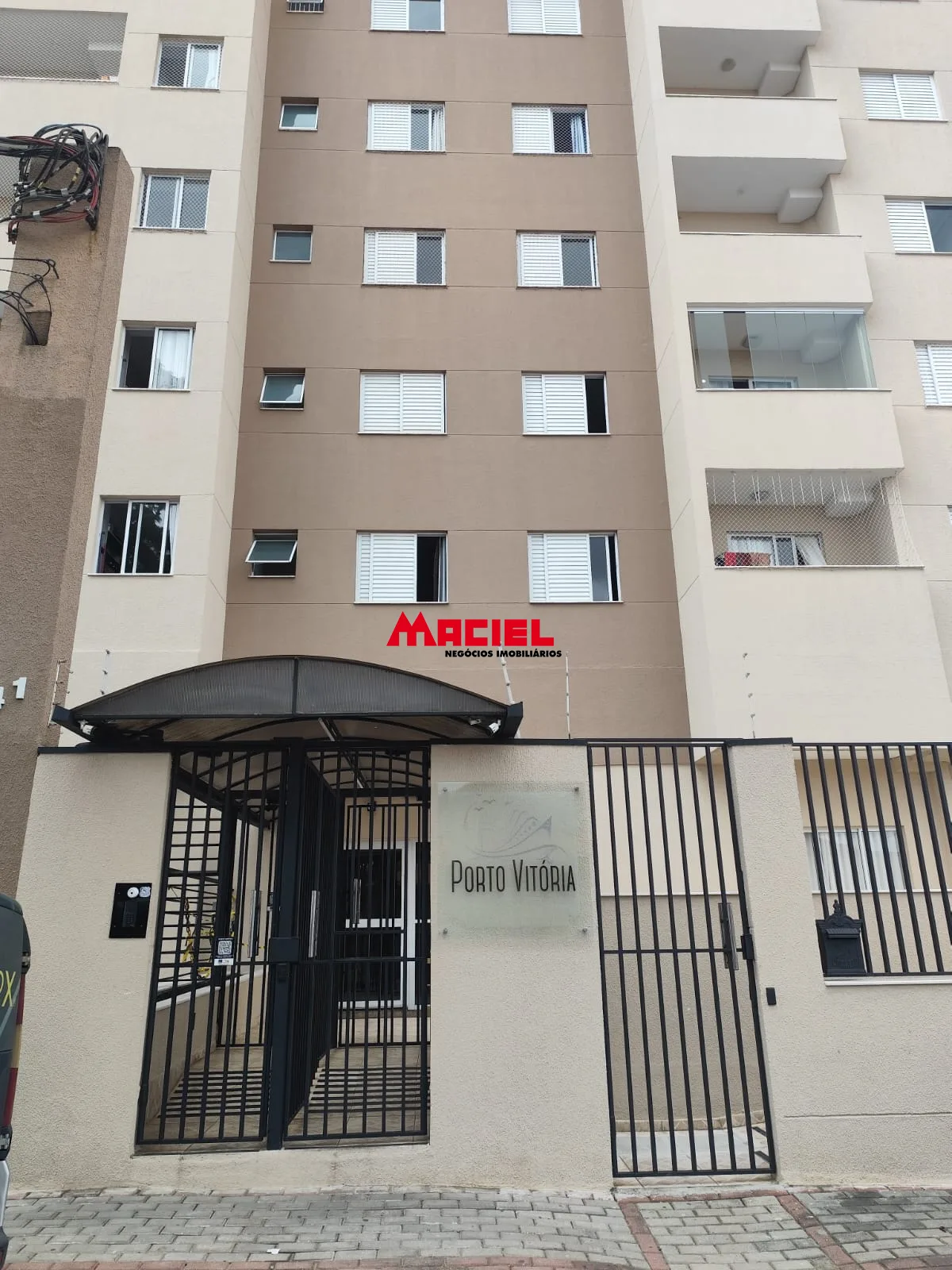 Alugar Apartamento / Padr&atilde;o em S&atilde;o Jos&eacute; dos Campos R$ 2.200,00 - Foto 1
